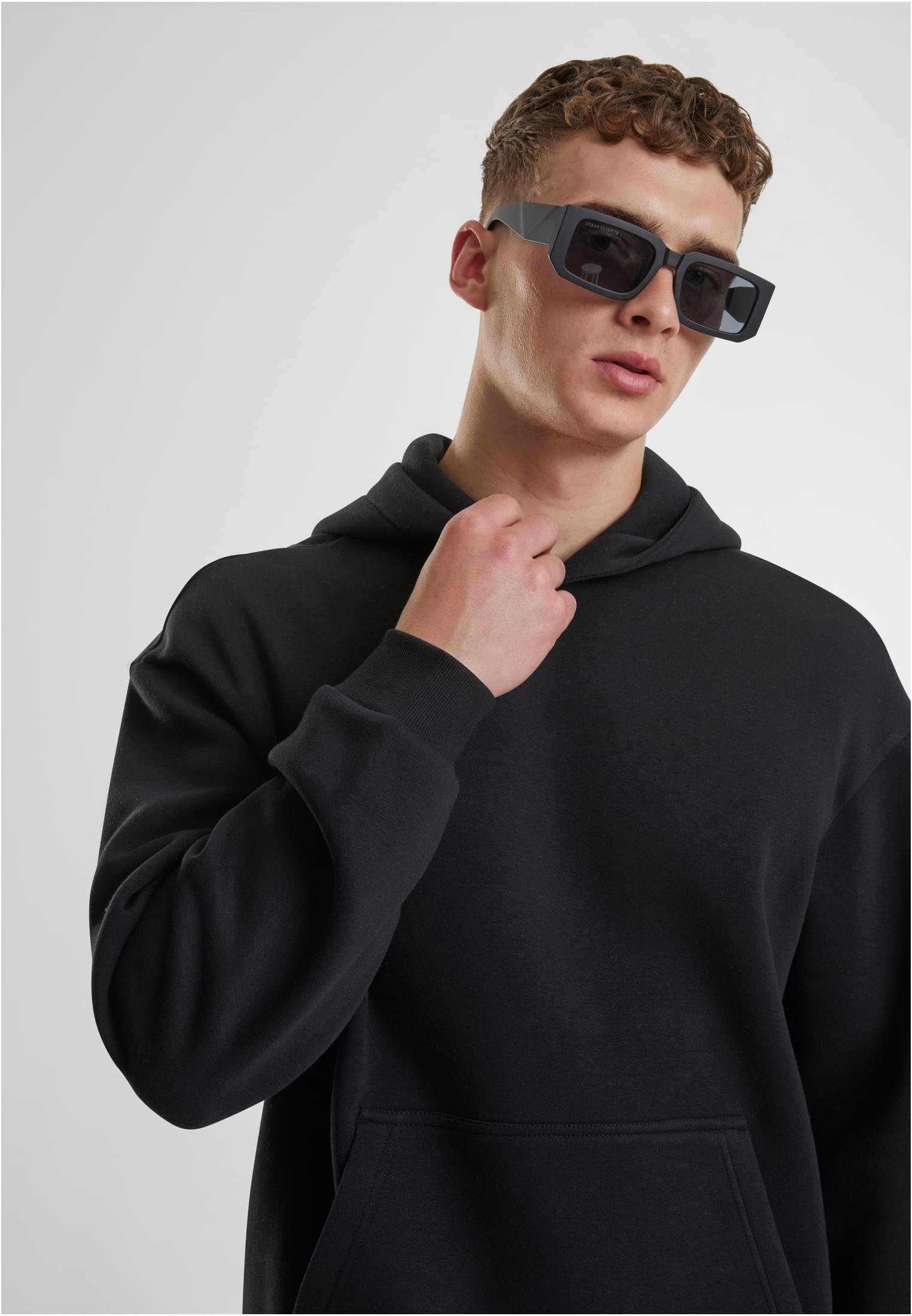 Fluffy Hoody | black