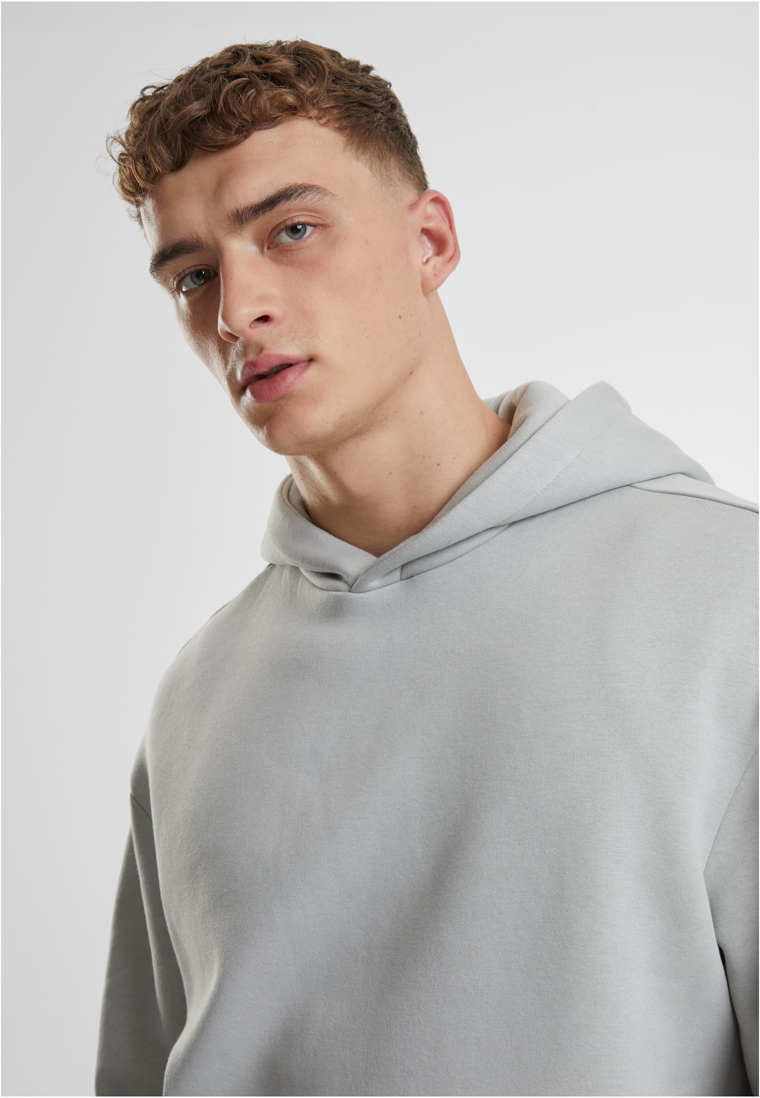 Fluffy Hoody | lightasphalt