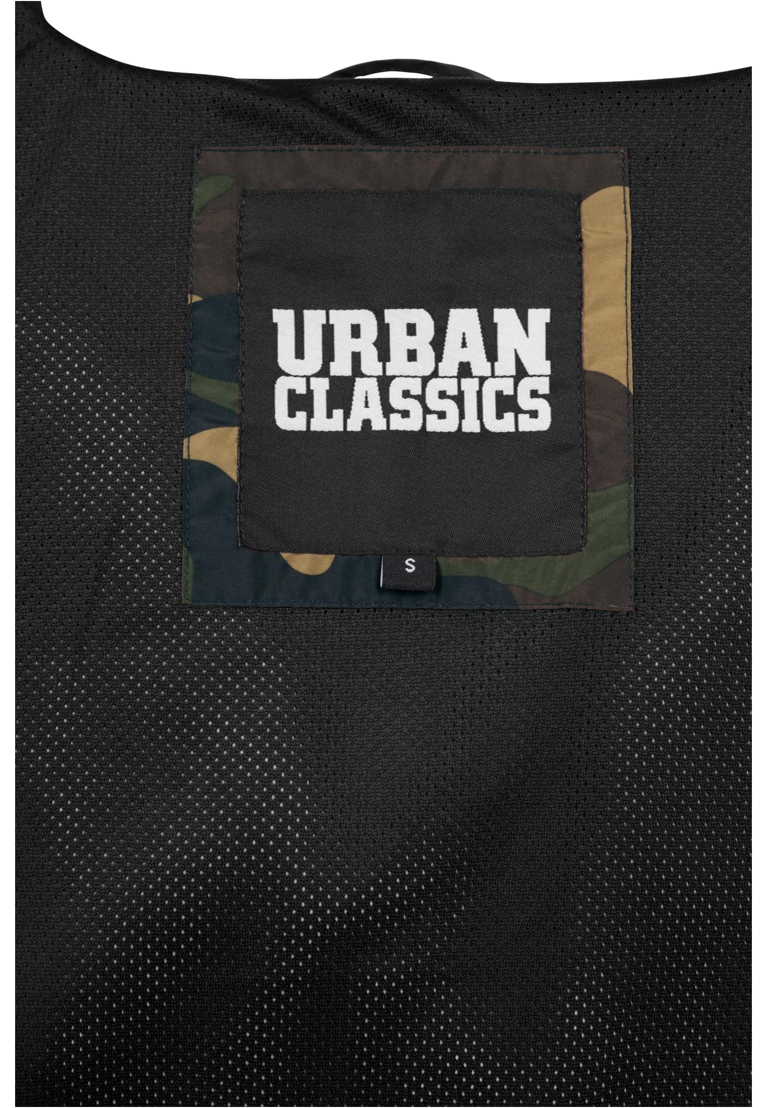 Camo Pull Over Windbreaker | woodcamo