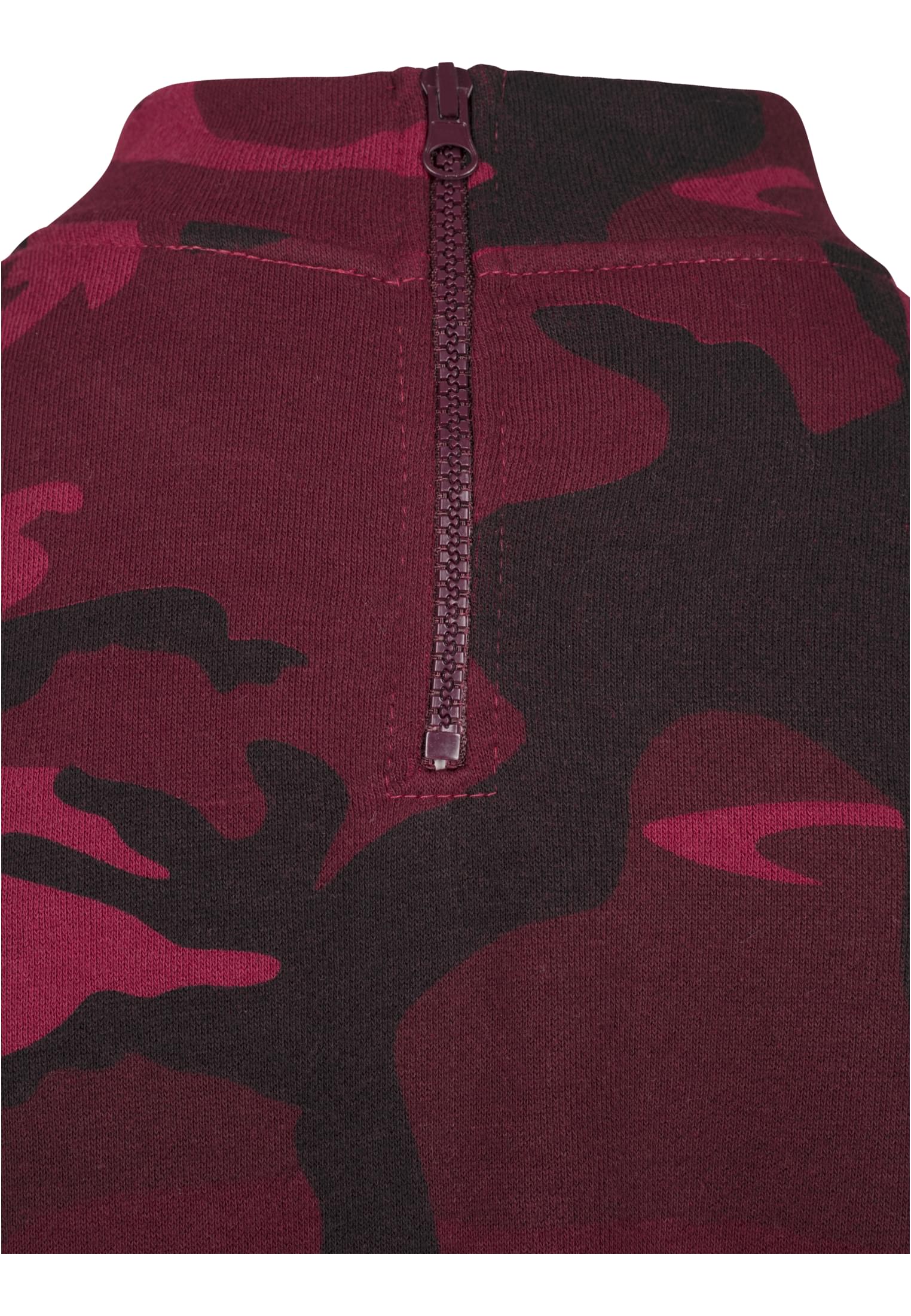 Ladies Camo Turtleneck Crew | burgundy camo