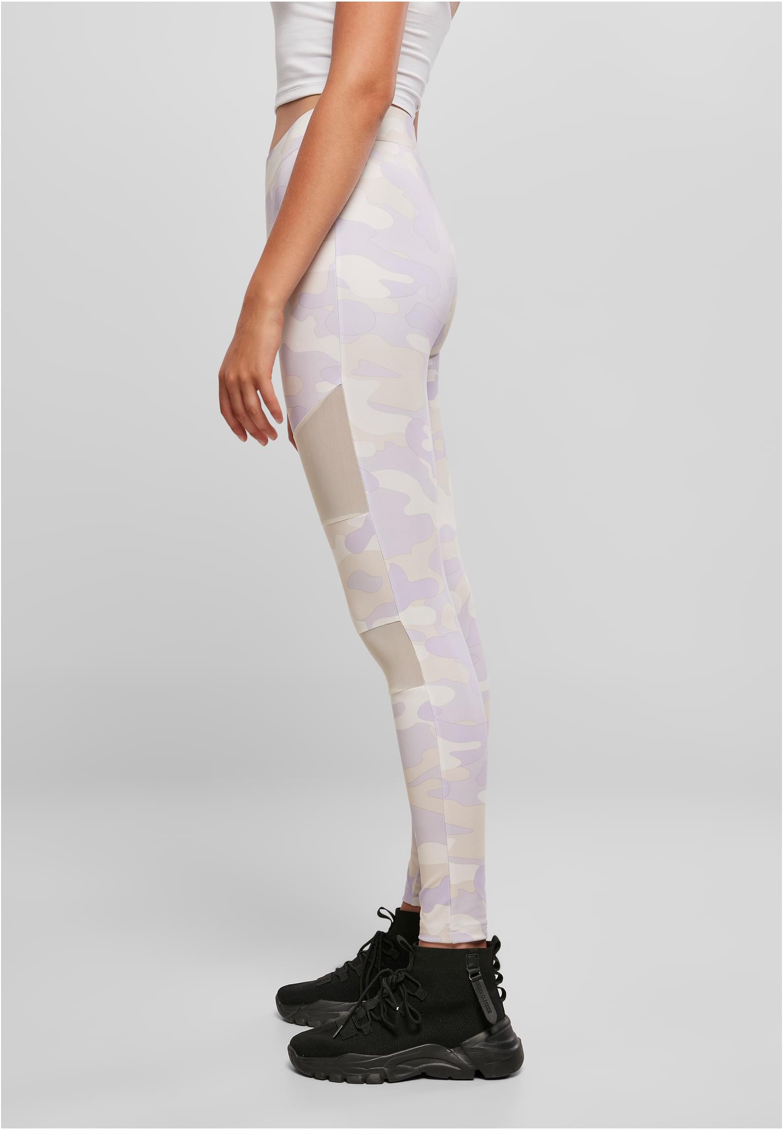 Ladies Camo Tech Mesh Leggings | lilaccamo