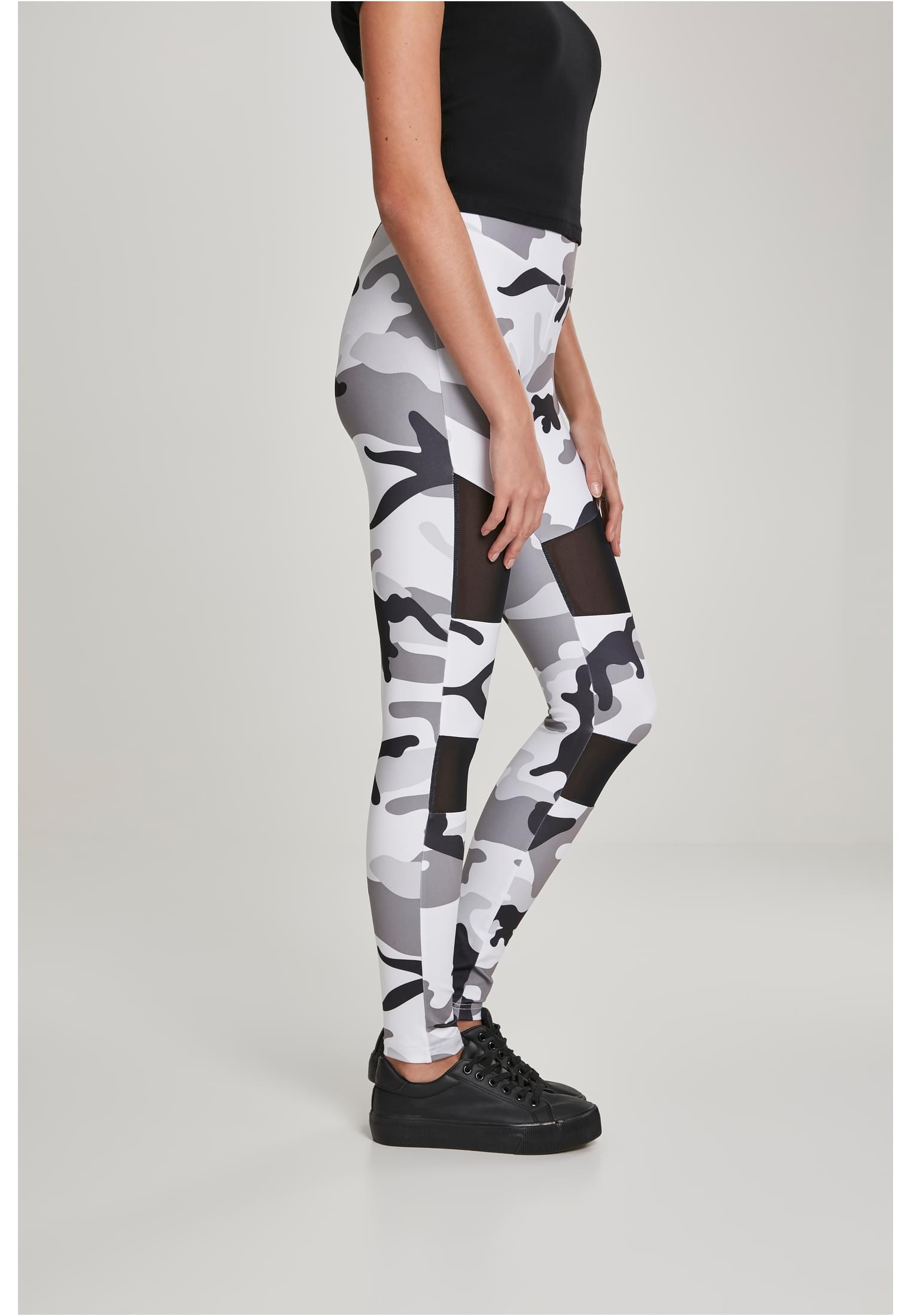 Ladies Camo Tech Mesh Leggings | snowcamo