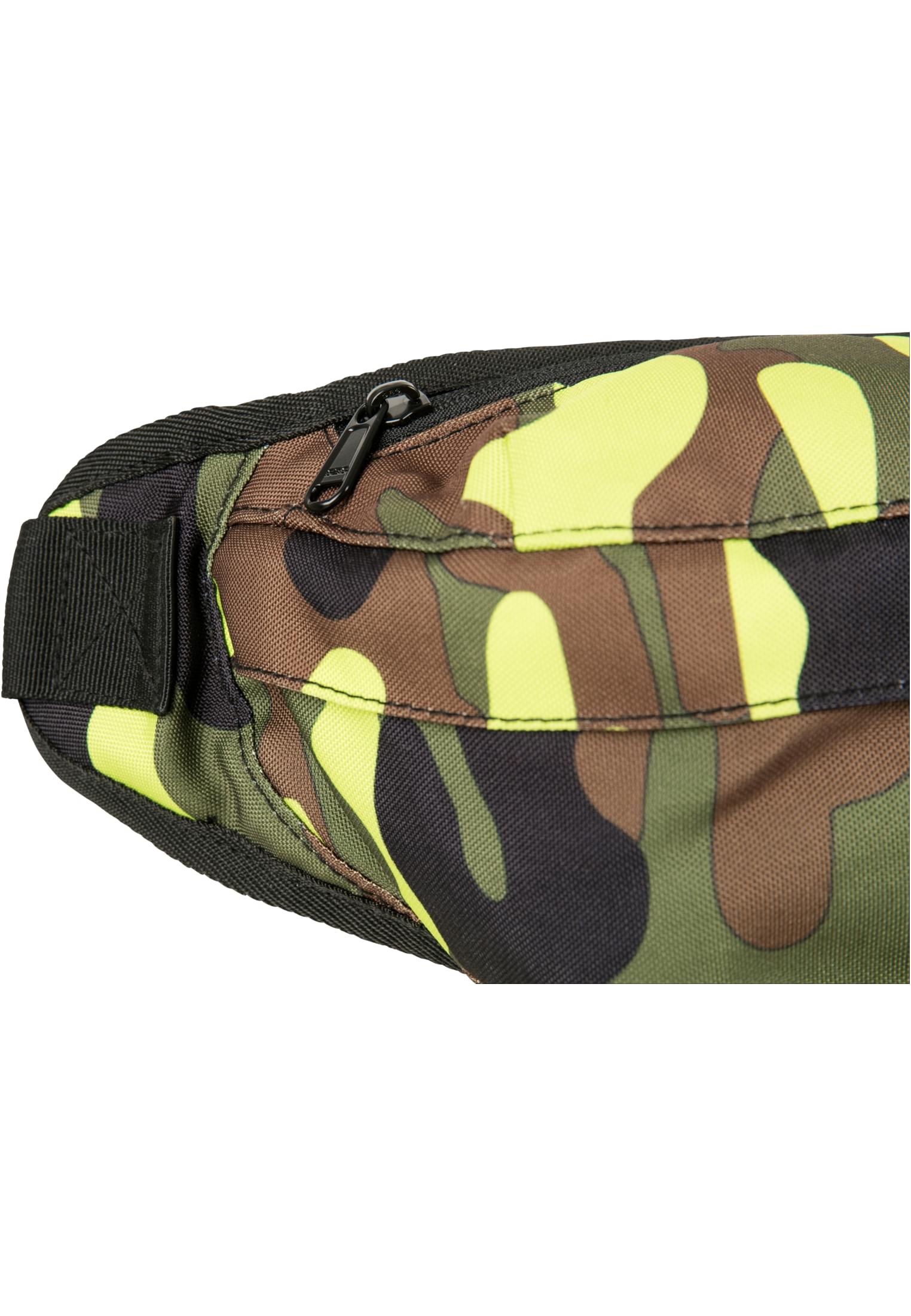 Camo Shoulder Bag | frozenyellow camo