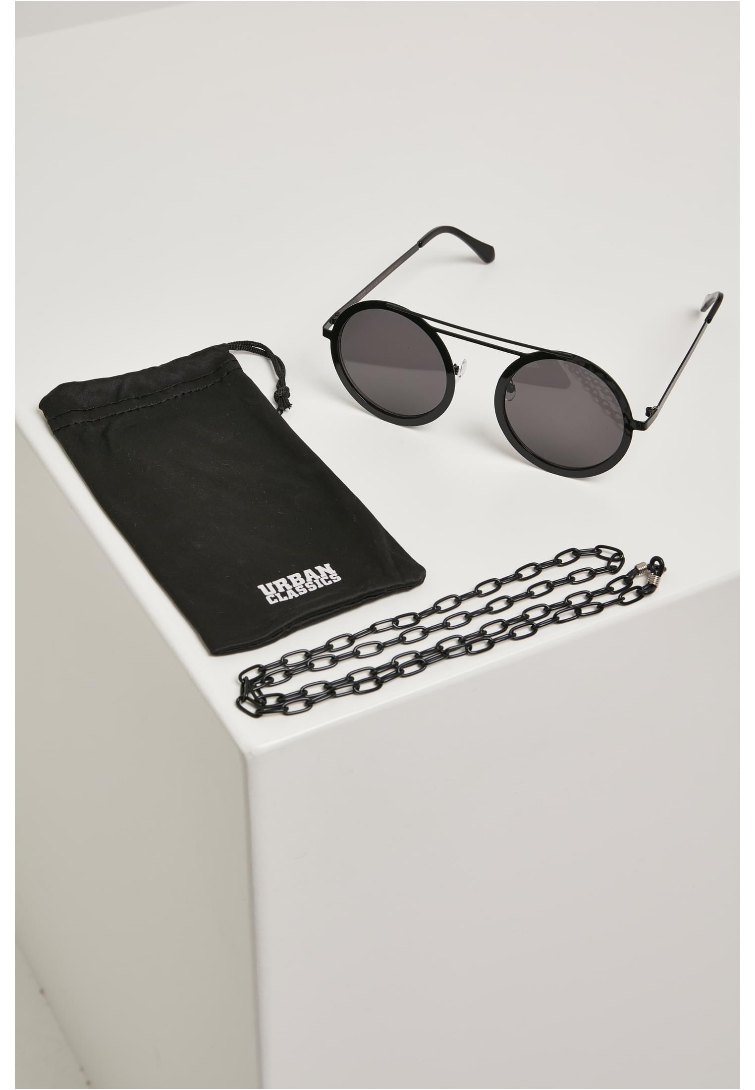 104 Chain Sunglasses | black/black