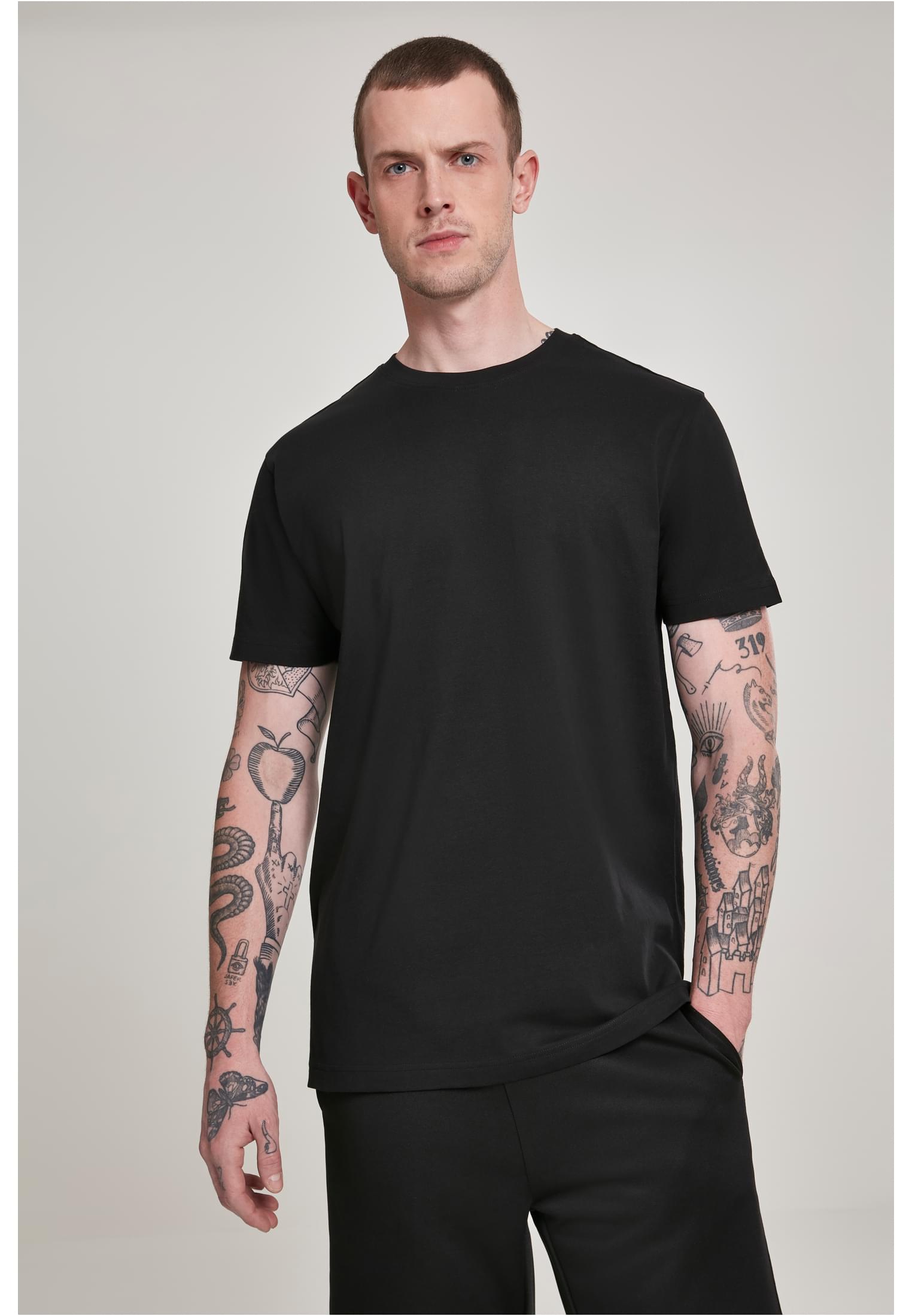 Basic Tee | black