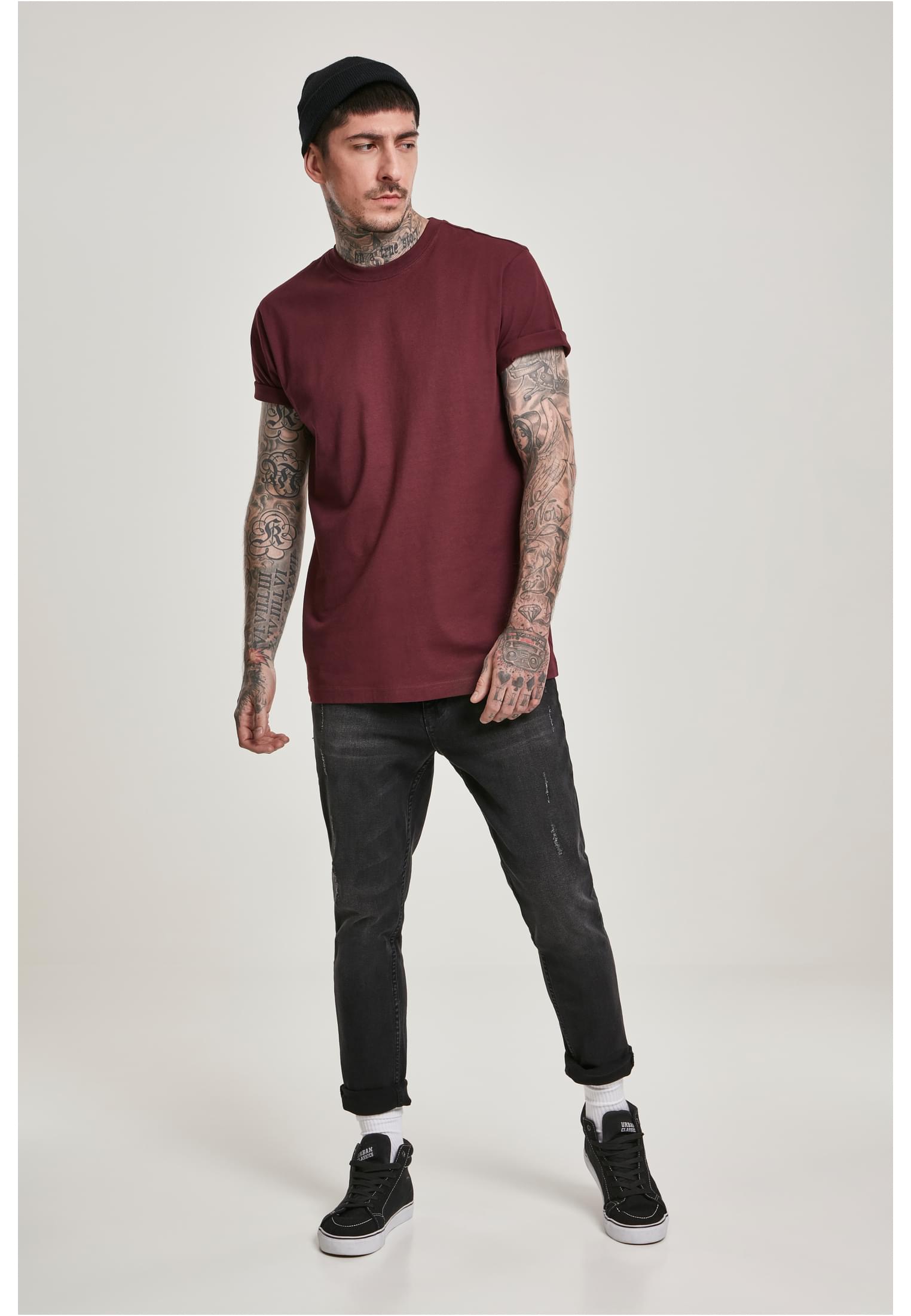 Basic Tee | redwine