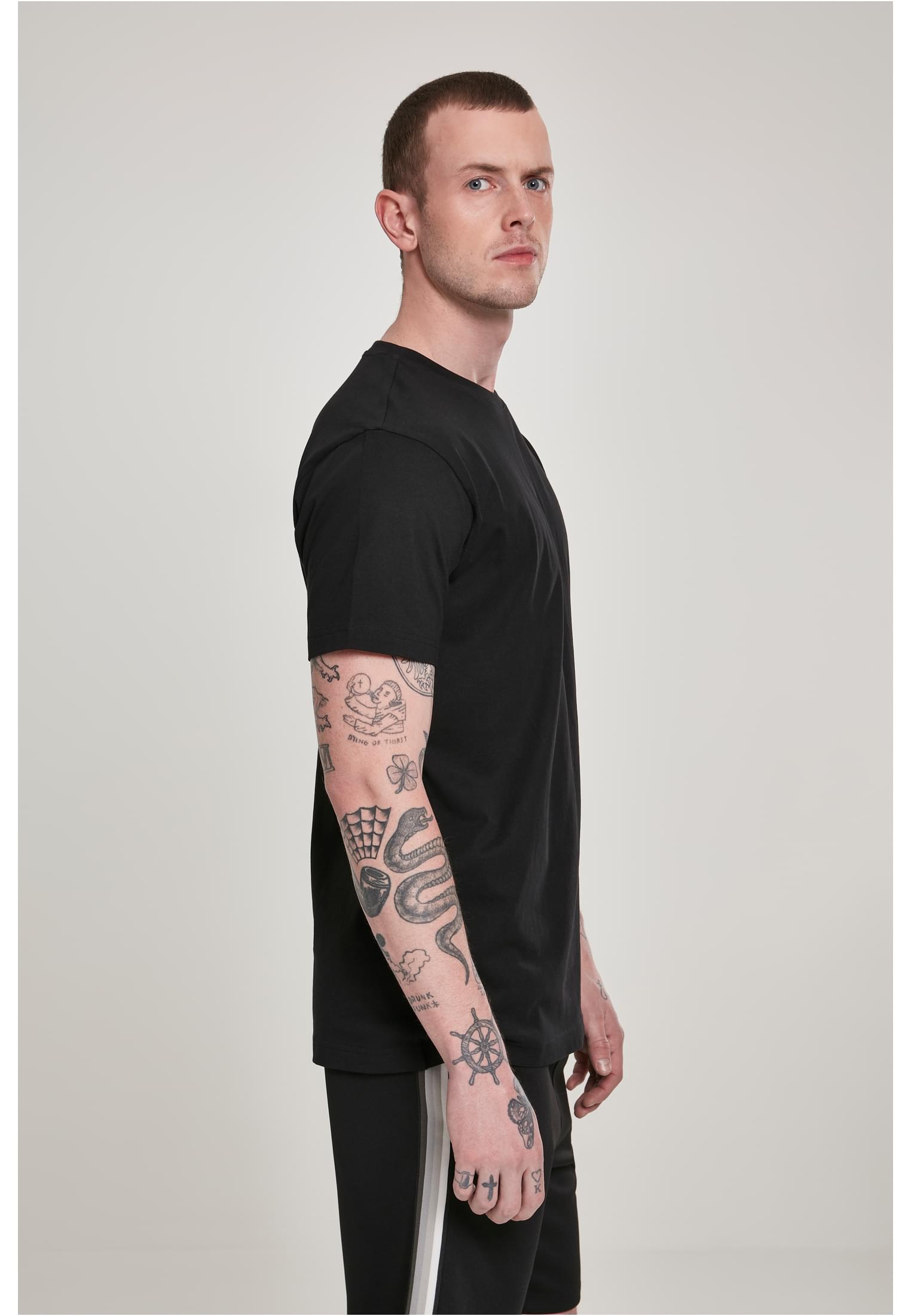 Basic Tee | black