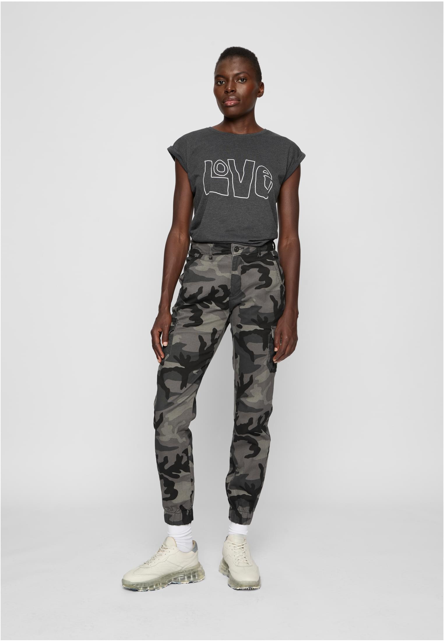 Ladies High Waist Camo Cargo Pants | dark camo