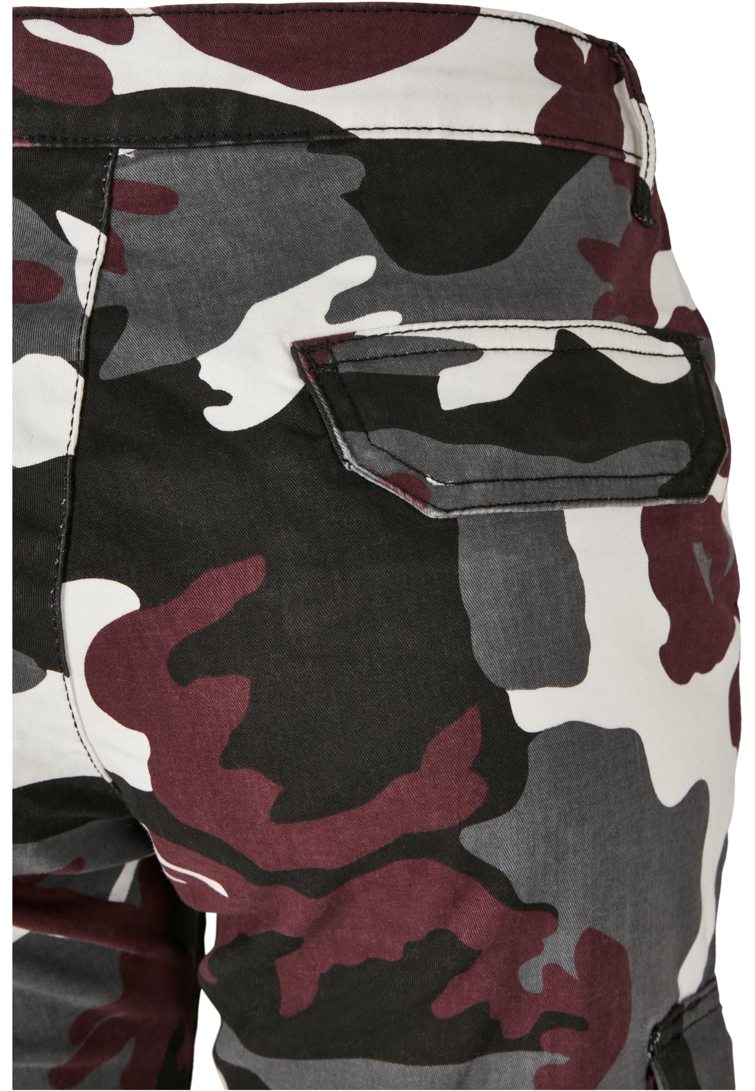 Ladies High Waist Camo Cargo Pants | wine camo