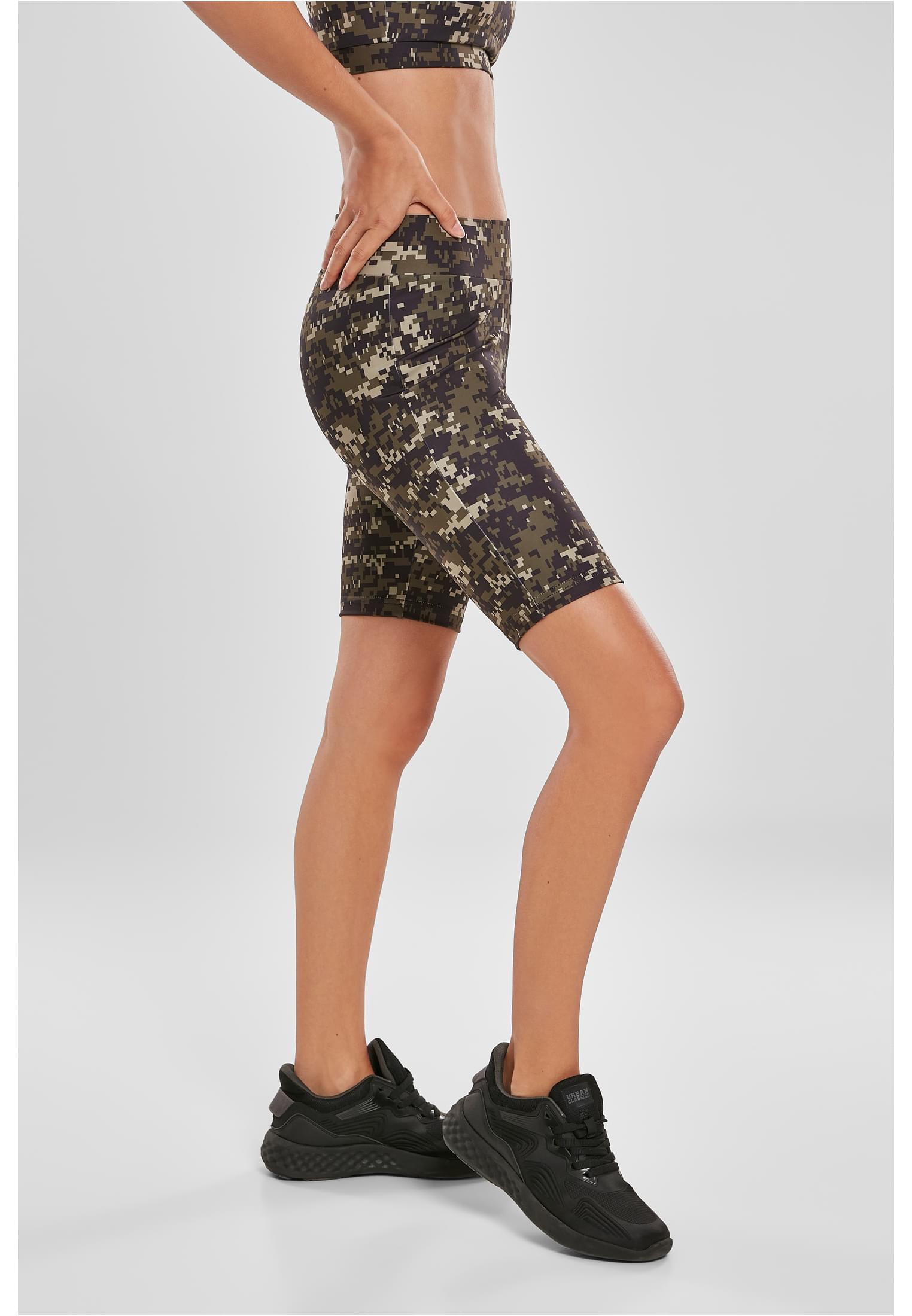 Ladies High Waist Camo Tech Cycle Shorts | wood digital camo