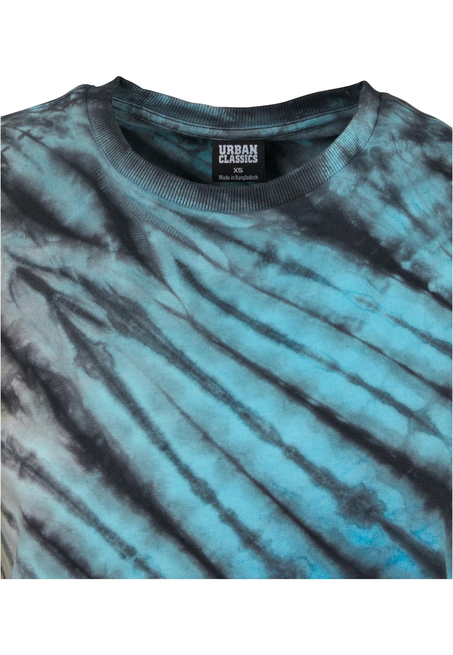 Ladies Tie Dye Boyfriend Tee | black