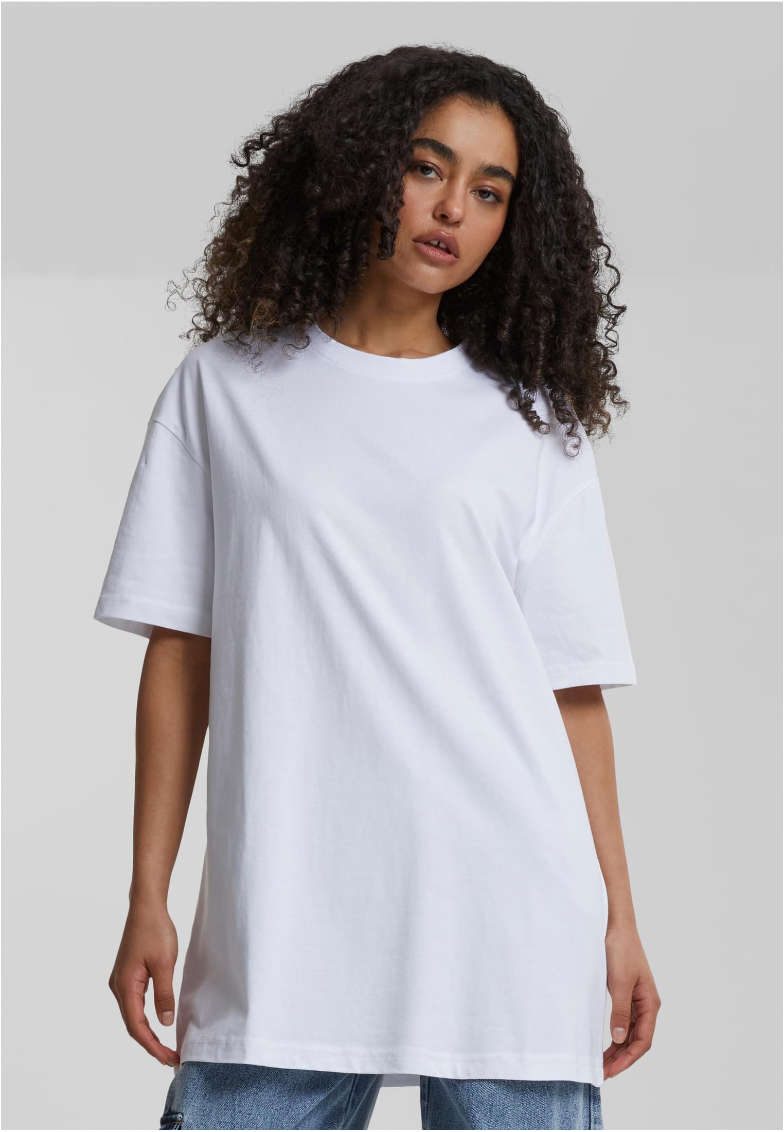 Ladies Oversized Boyfriend Tee | white