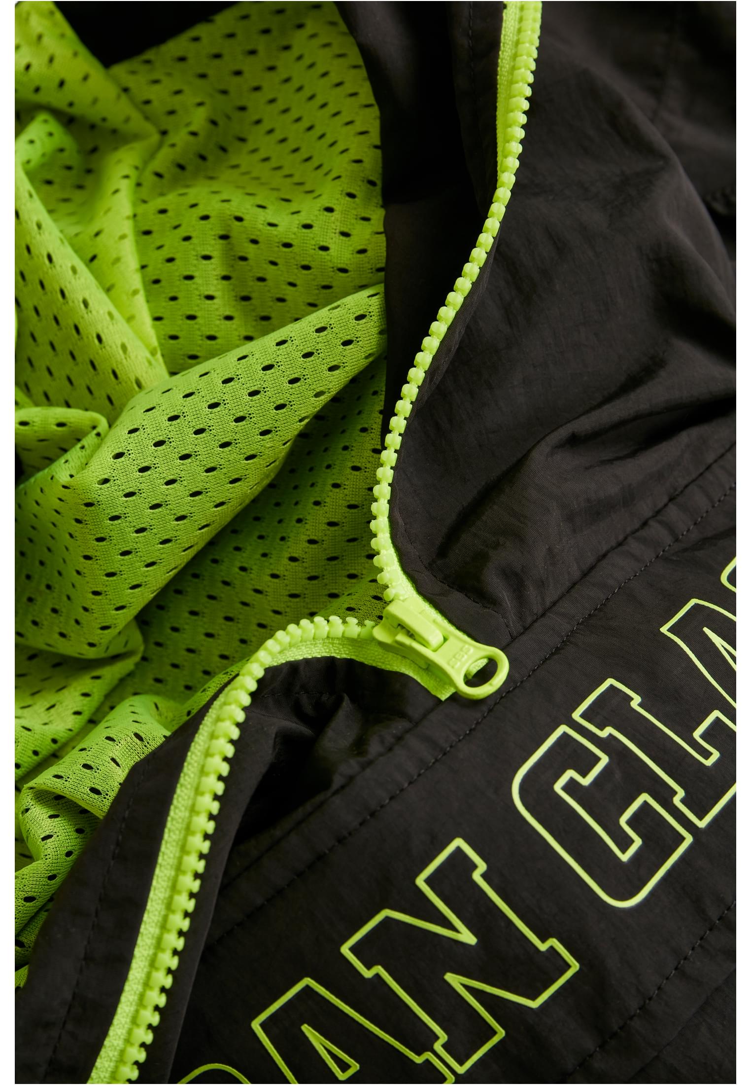 Contrast Pull Over Jacket | black/electriclime