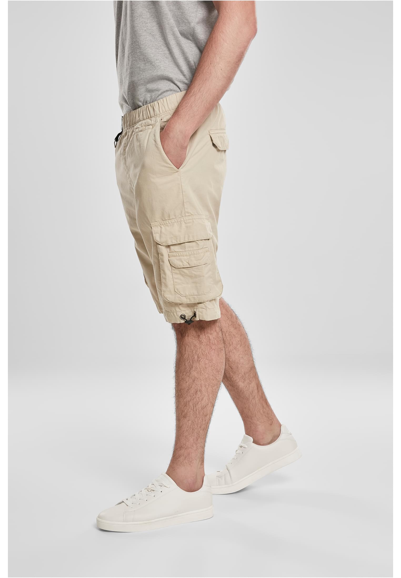 Double Pocket Cargo Shorts | concrete