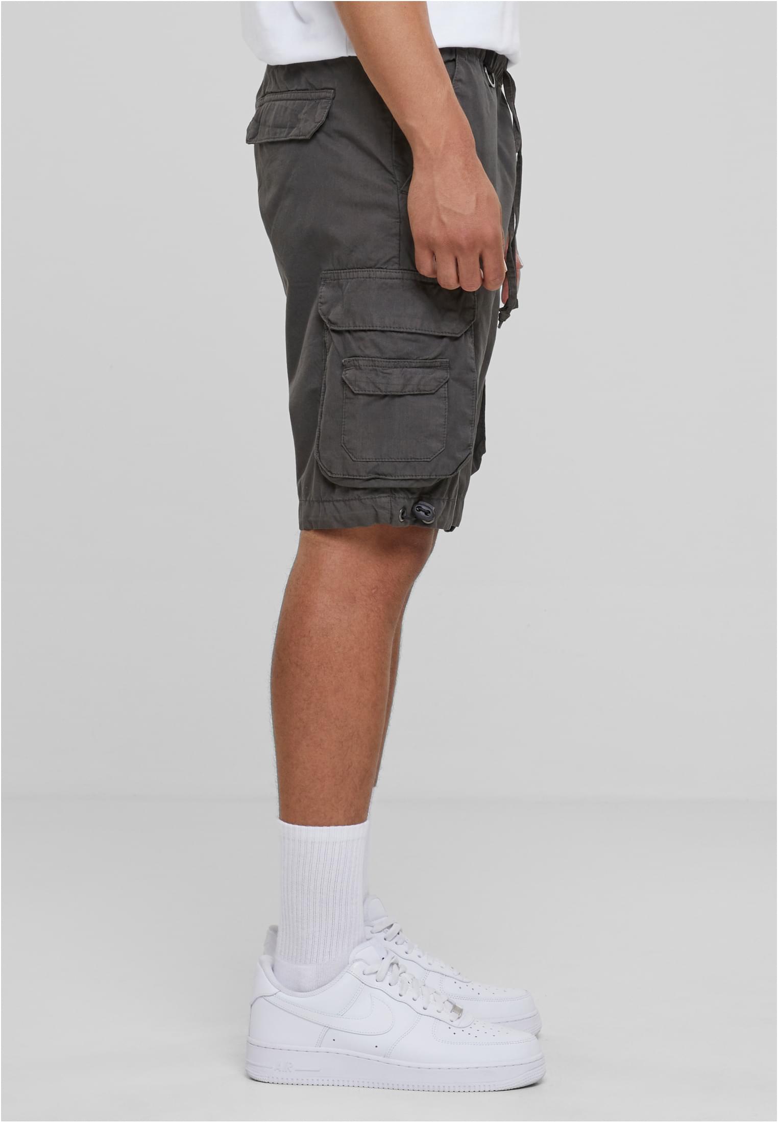 Double Pocket Cargo Shorts | magnet