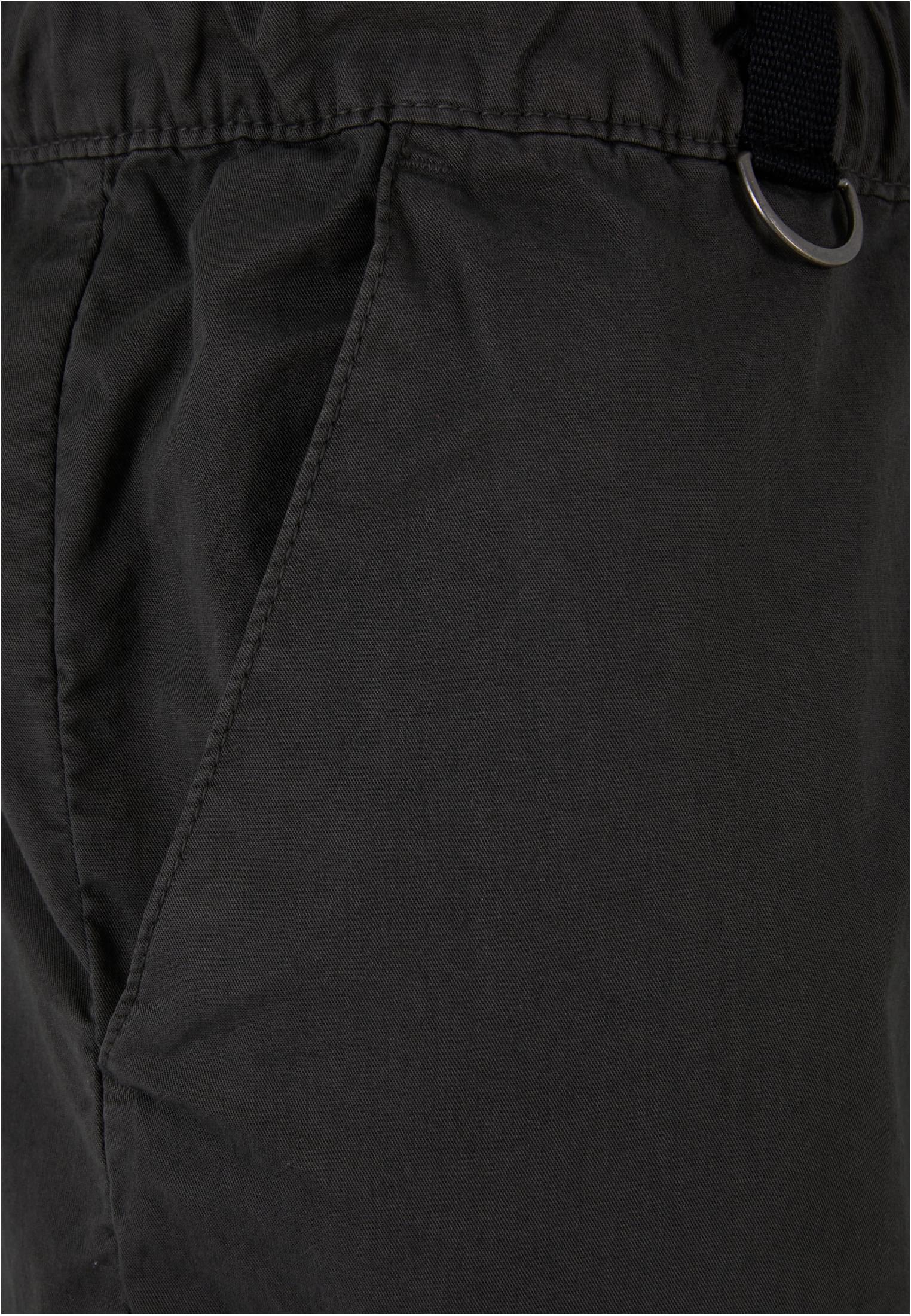 Double Pocket Cargo Shorts | magnet