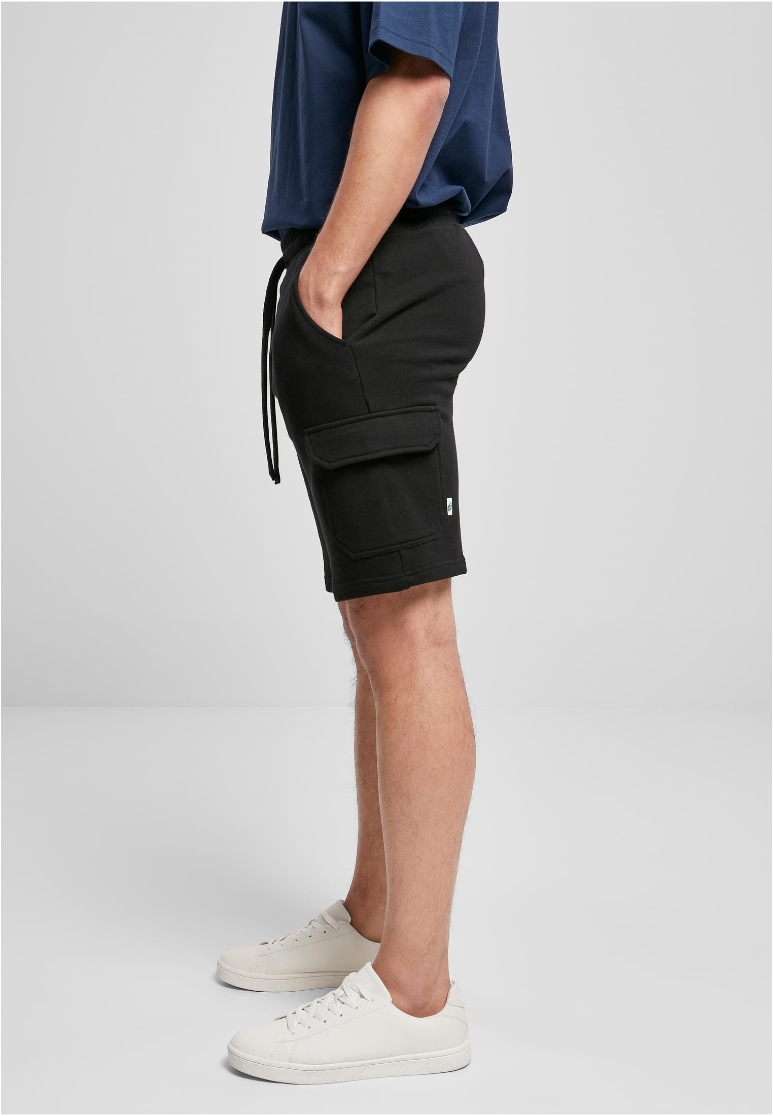 Organic Cargo Sweatshorts | black