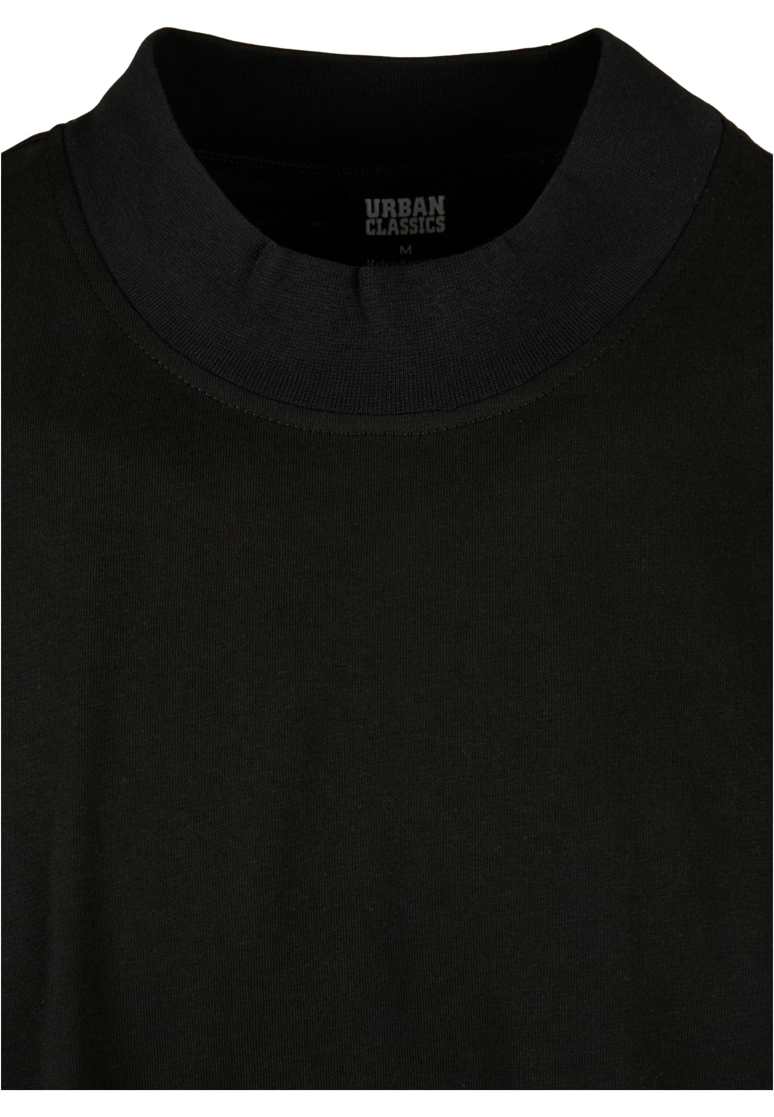 Oversized Mock Neck Tee | black