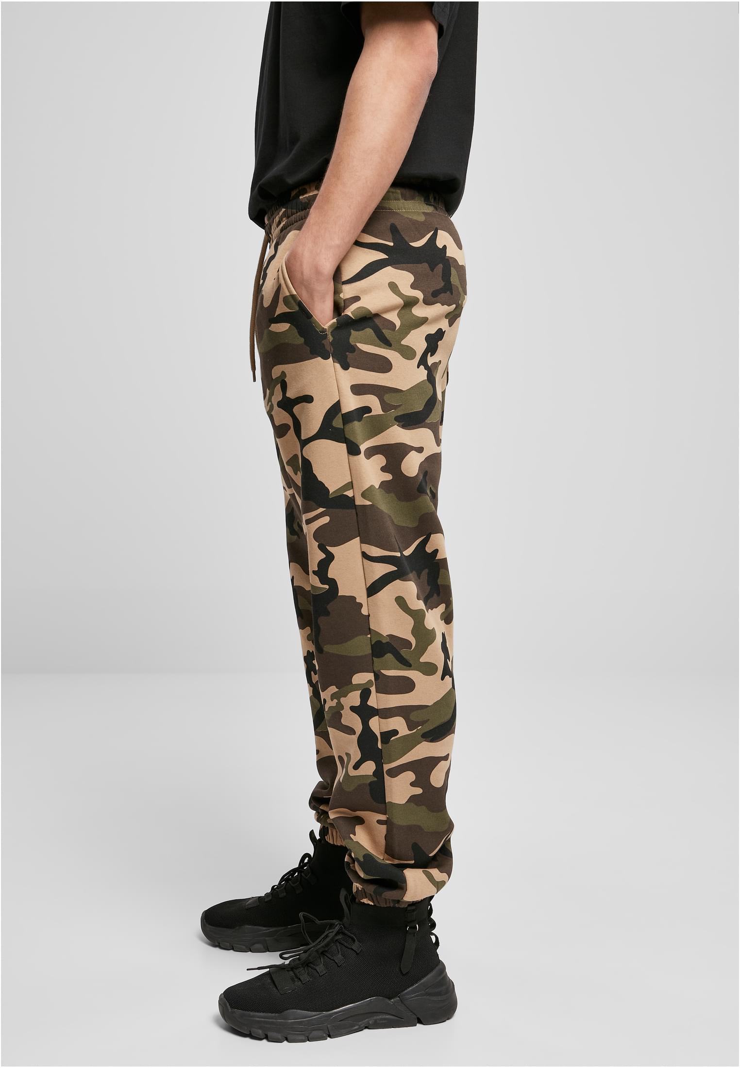 Basic Camo Sweatpants 2.0 | woodcamo