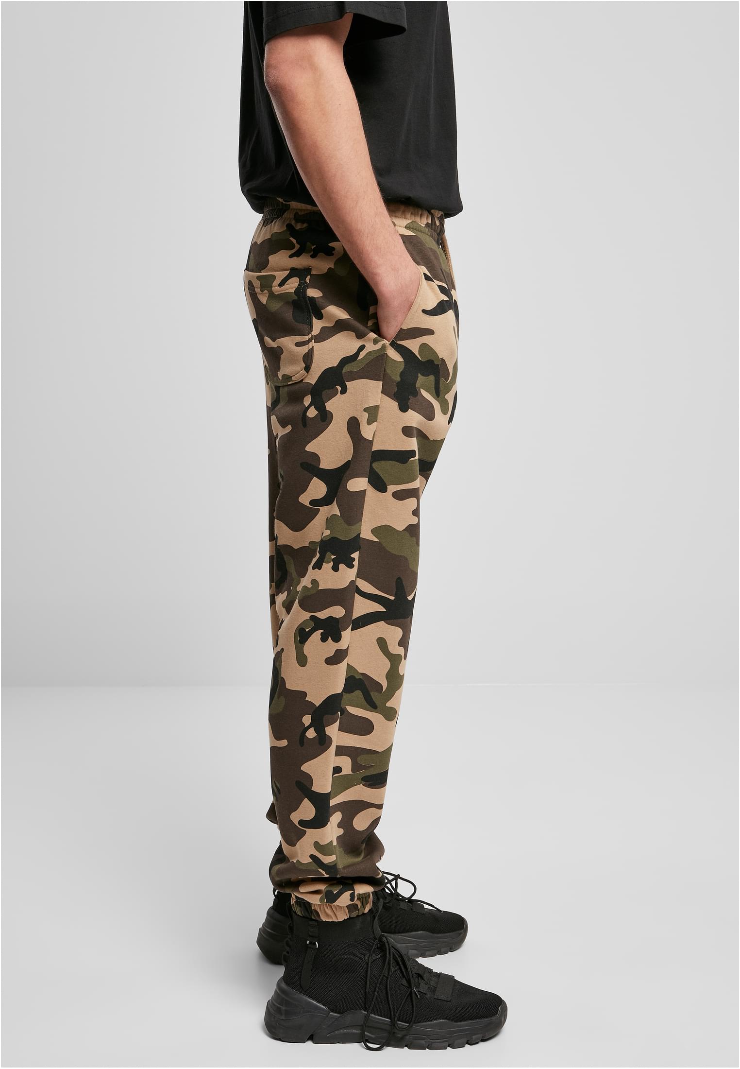 Basic Camo Sweatpants 2.0 | woodcamo