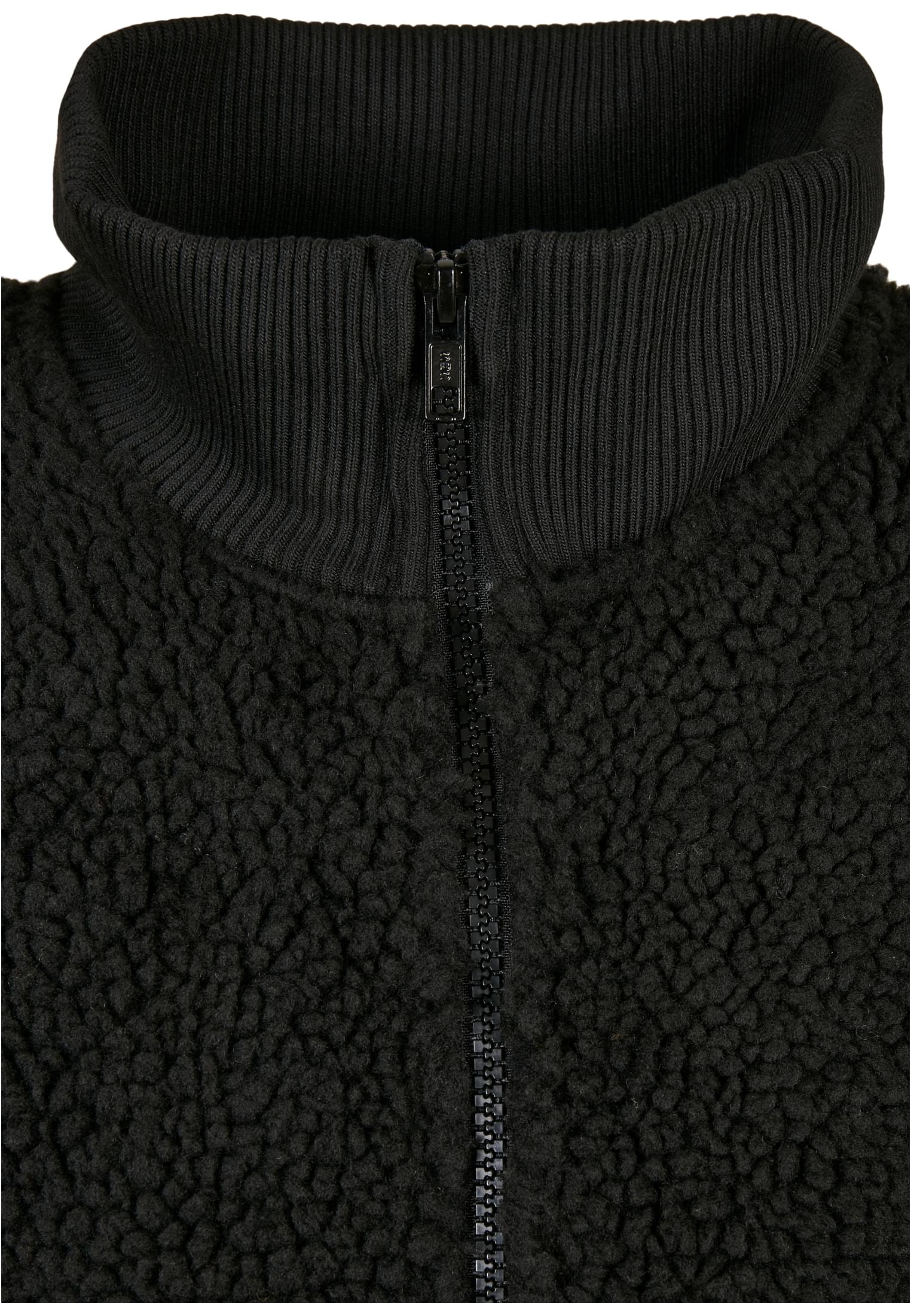 Boxy Sherpa Jacket | black