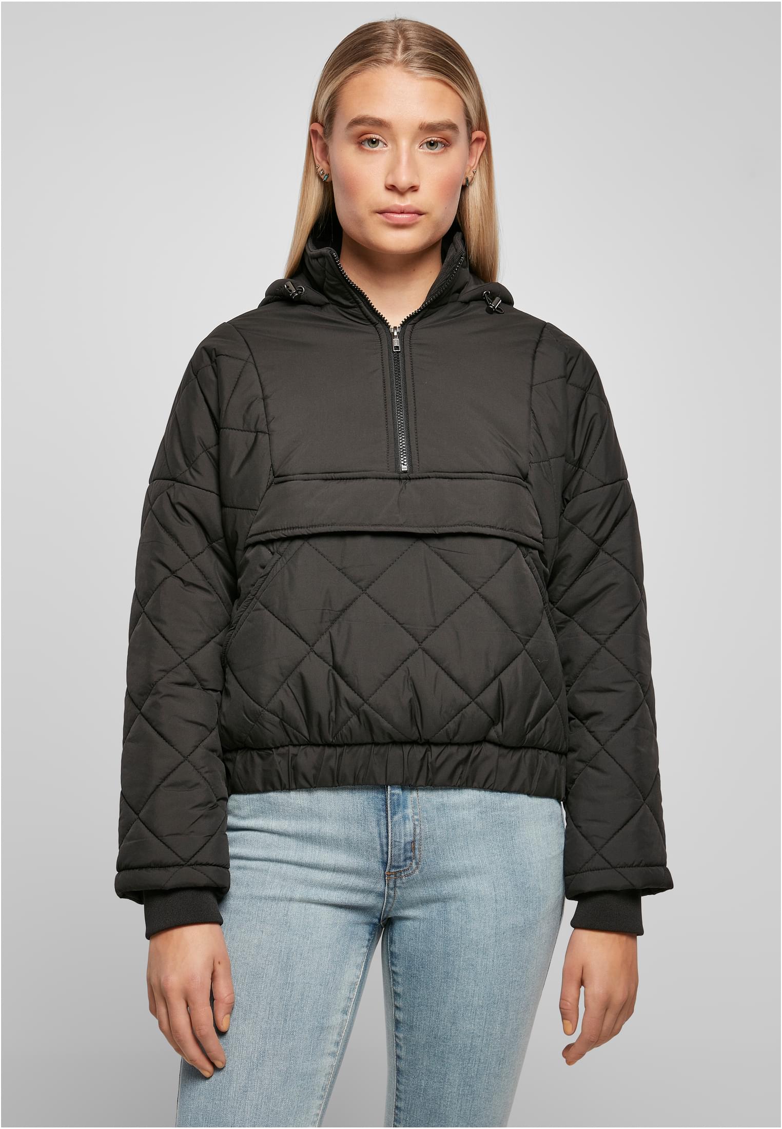 Ladies Oversized Diamond Quilted Pull Over Jacket | black