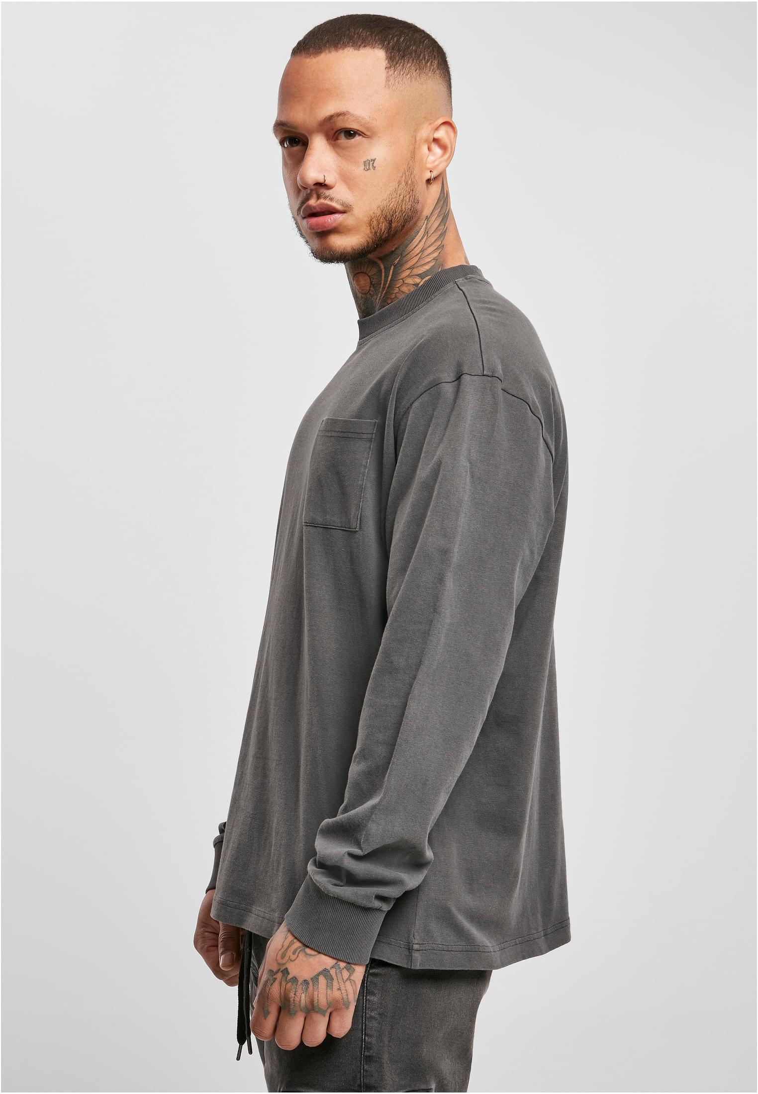 Pigment Dyed Pocket Longsleeve | blackbird