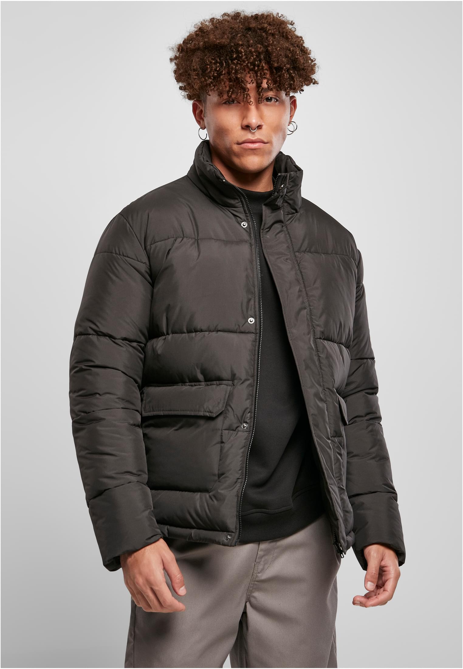 Short Puffer Jacket | black