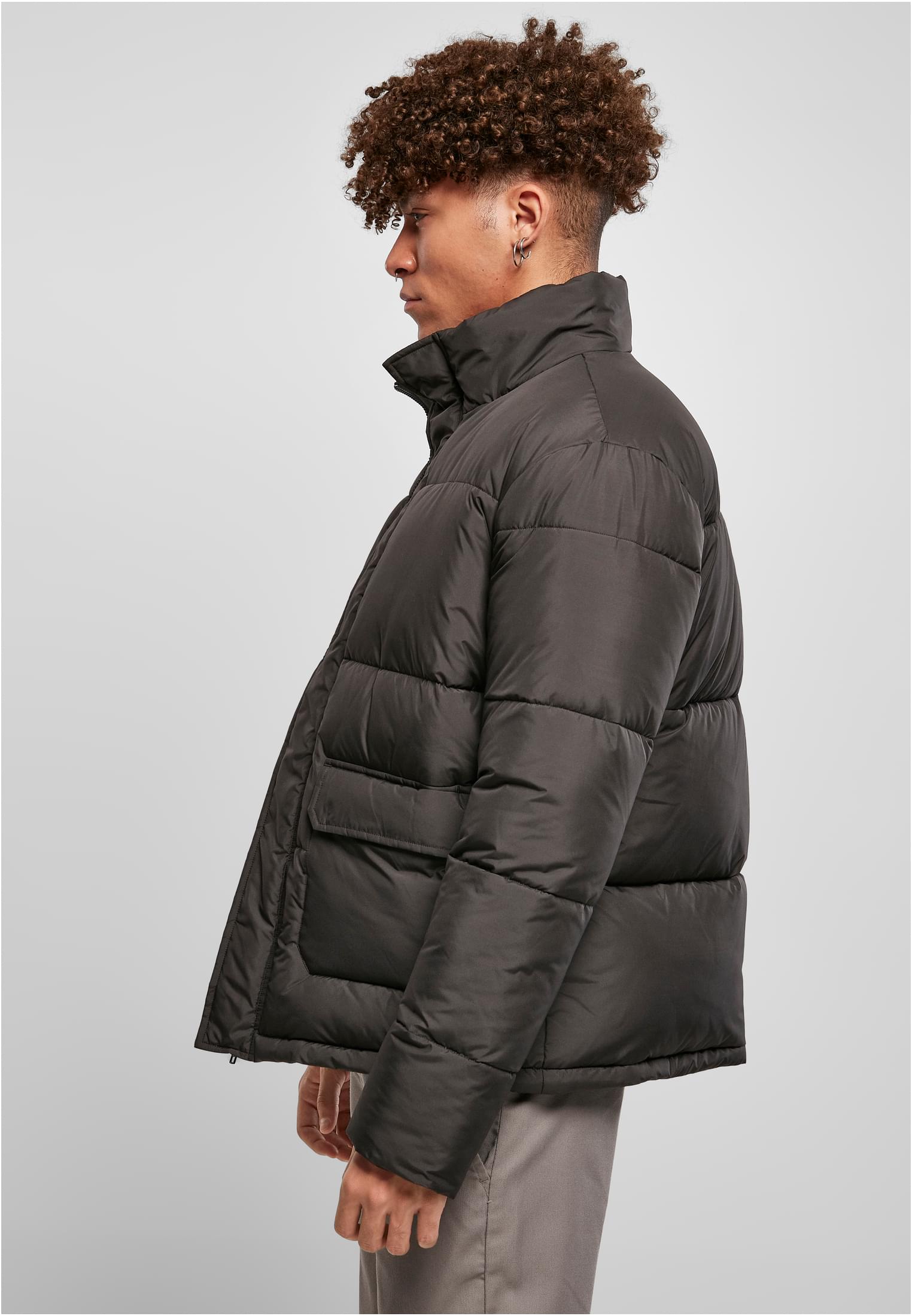 Short Puffer Jacket | black