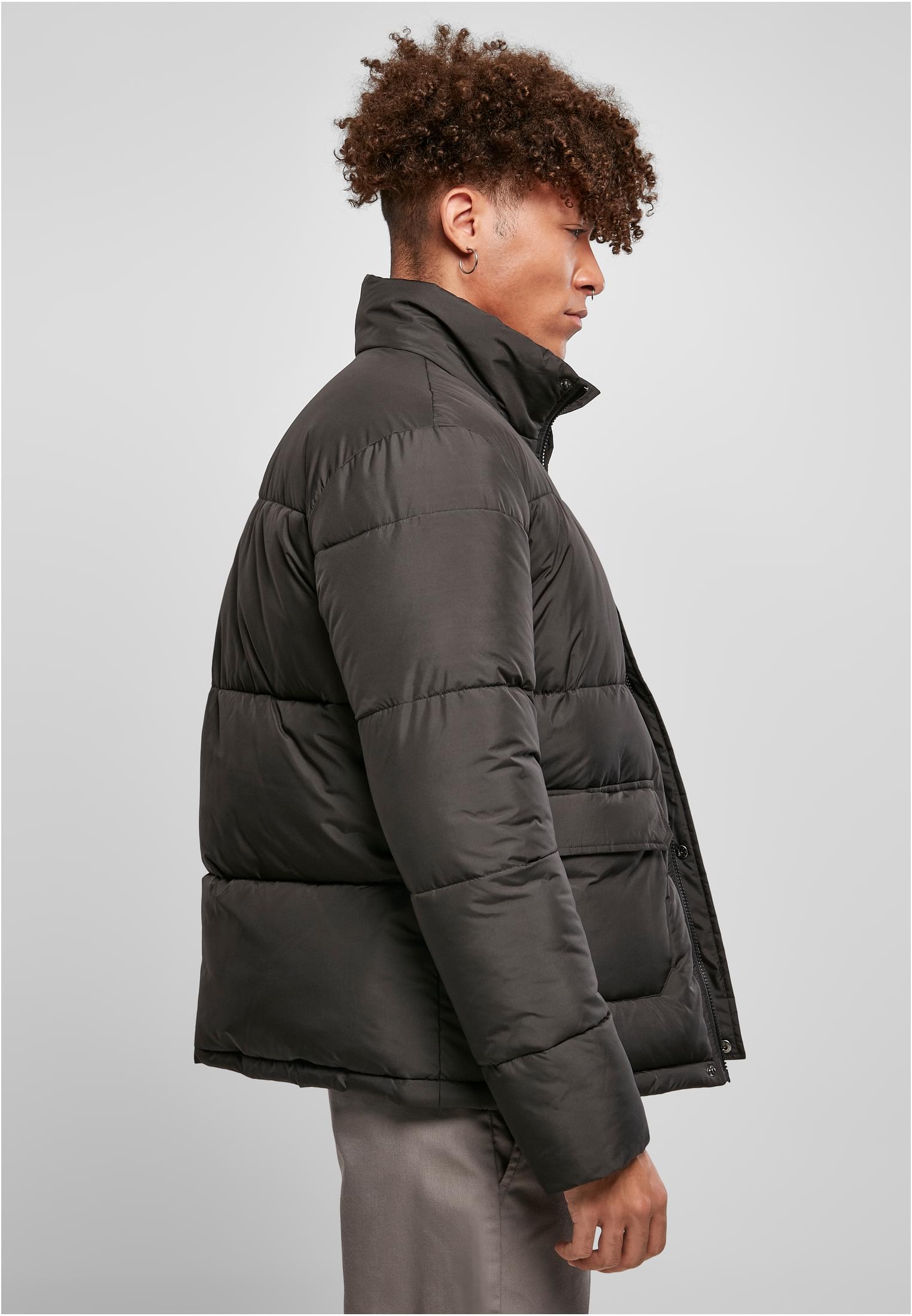 Short Puffer Jacket | black