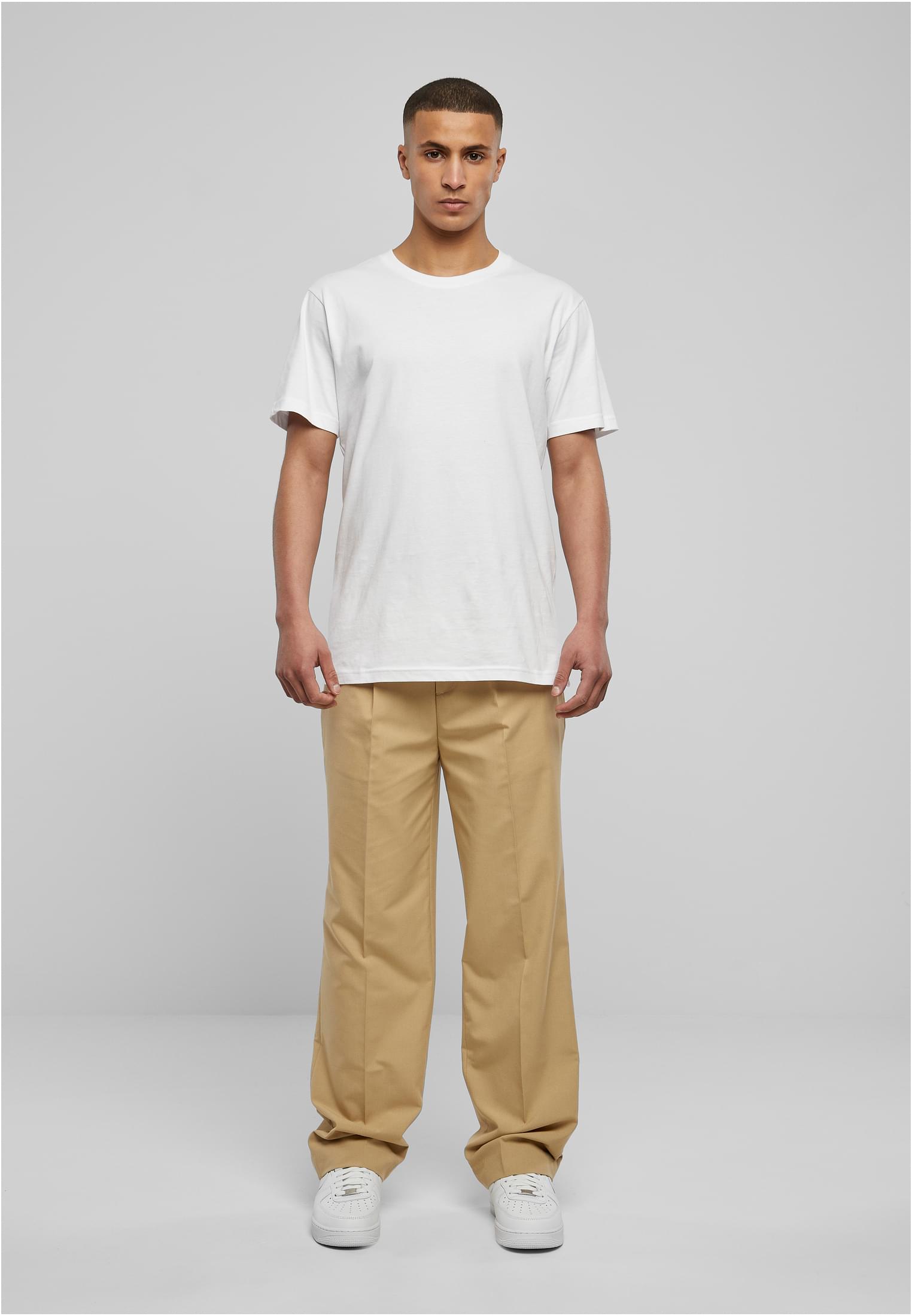 Straight Pleat-Front Trousers | unionbeige