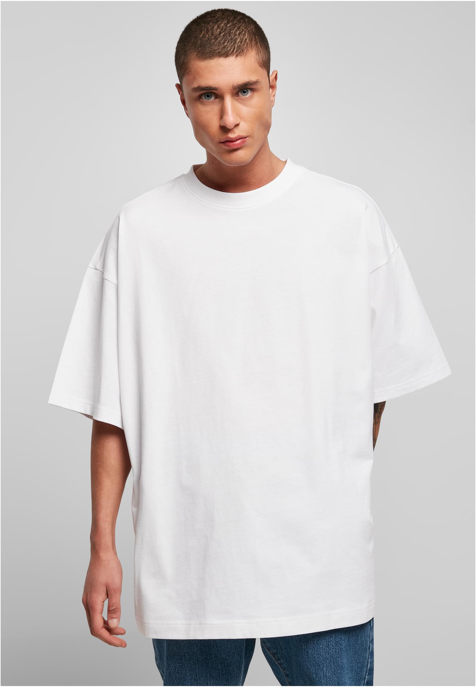 Huge Tee | white