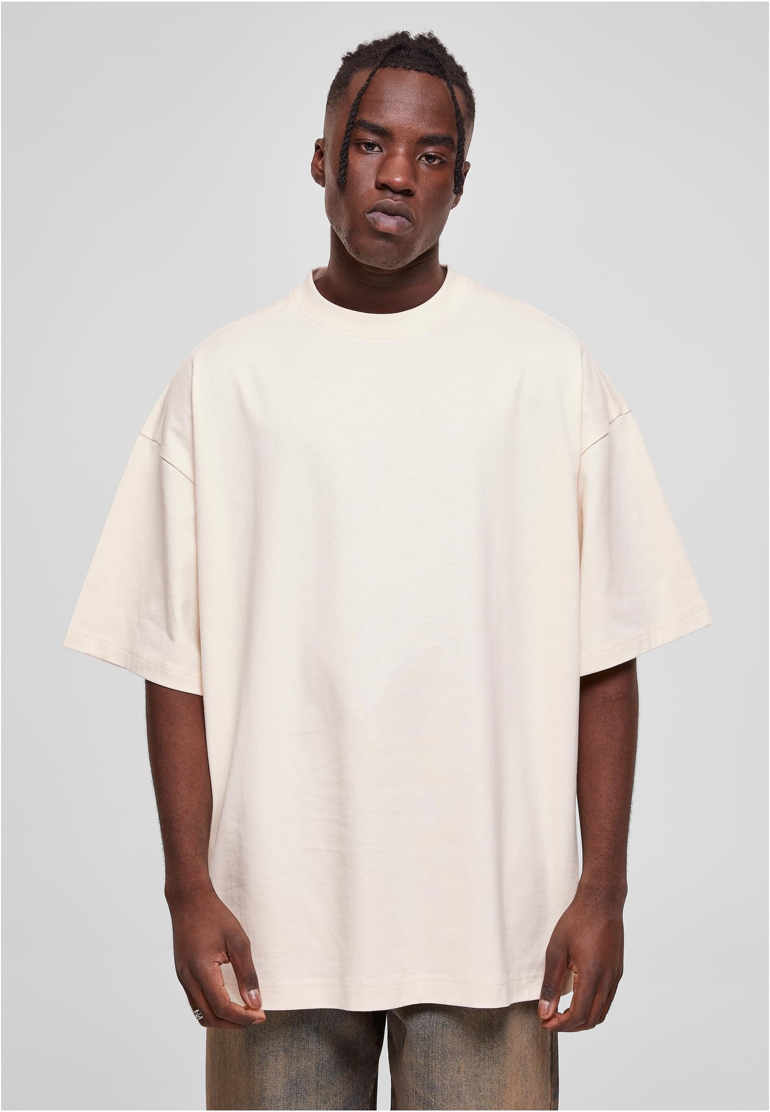 Huge Tee | whitesand