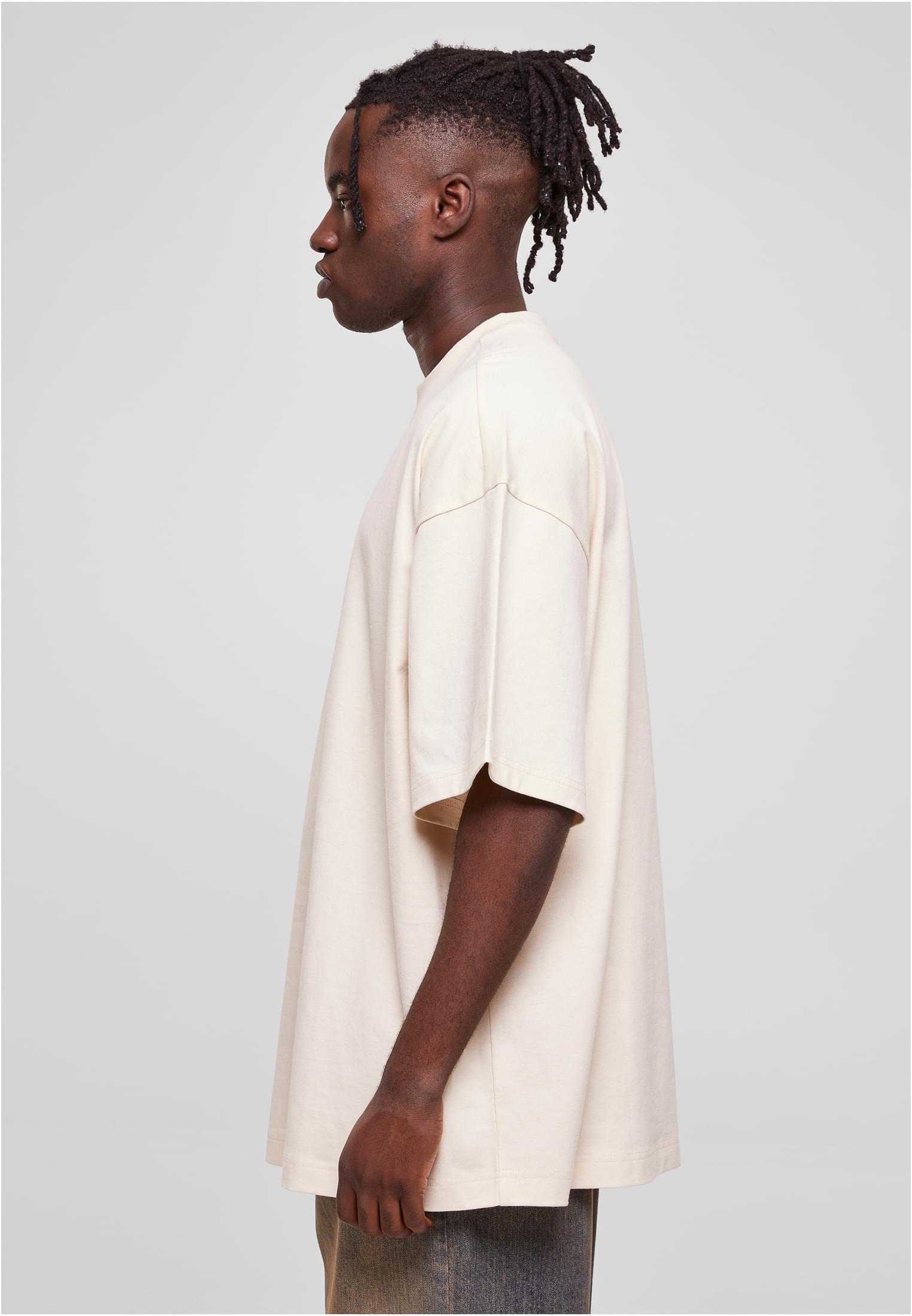 Huge Tee | whitesand