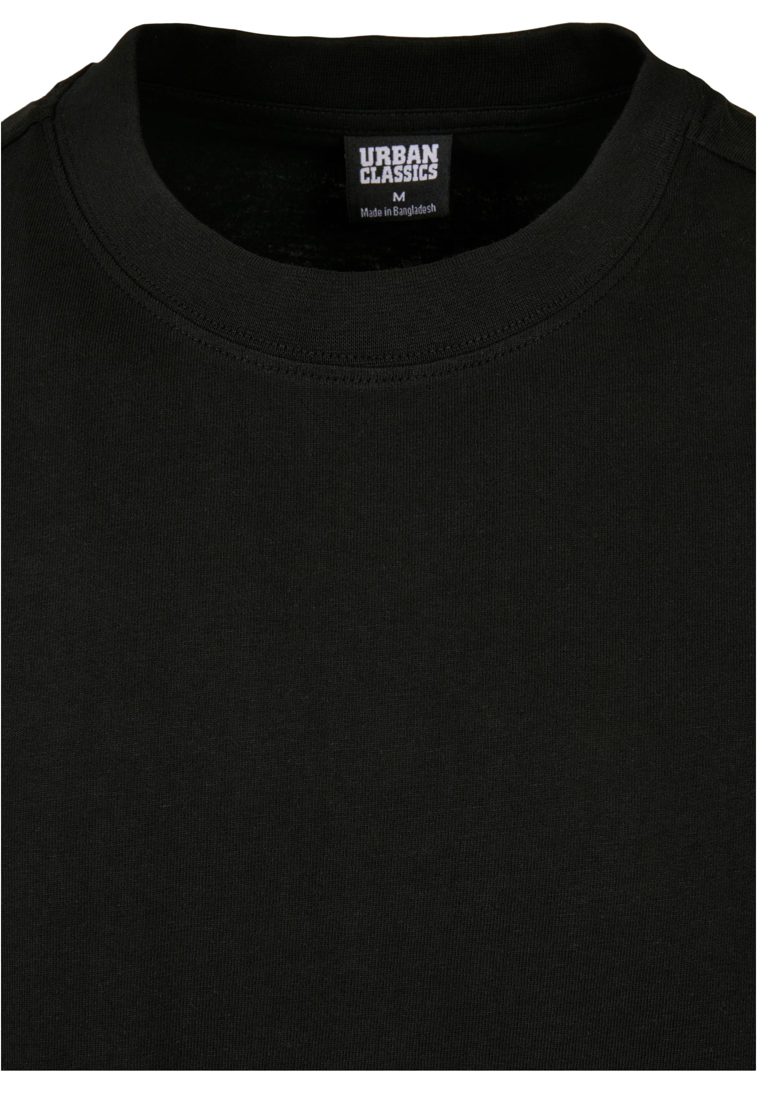 Huge Tee | black