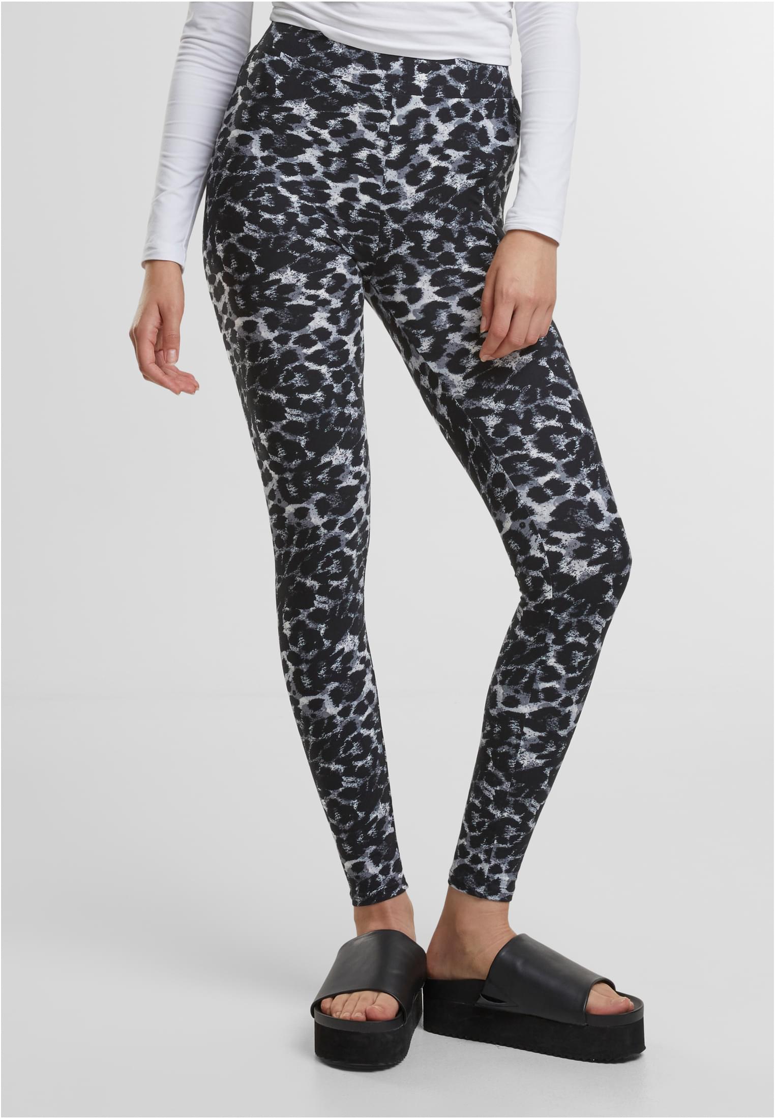 Ladies Soft AOP Leggings | blackleo