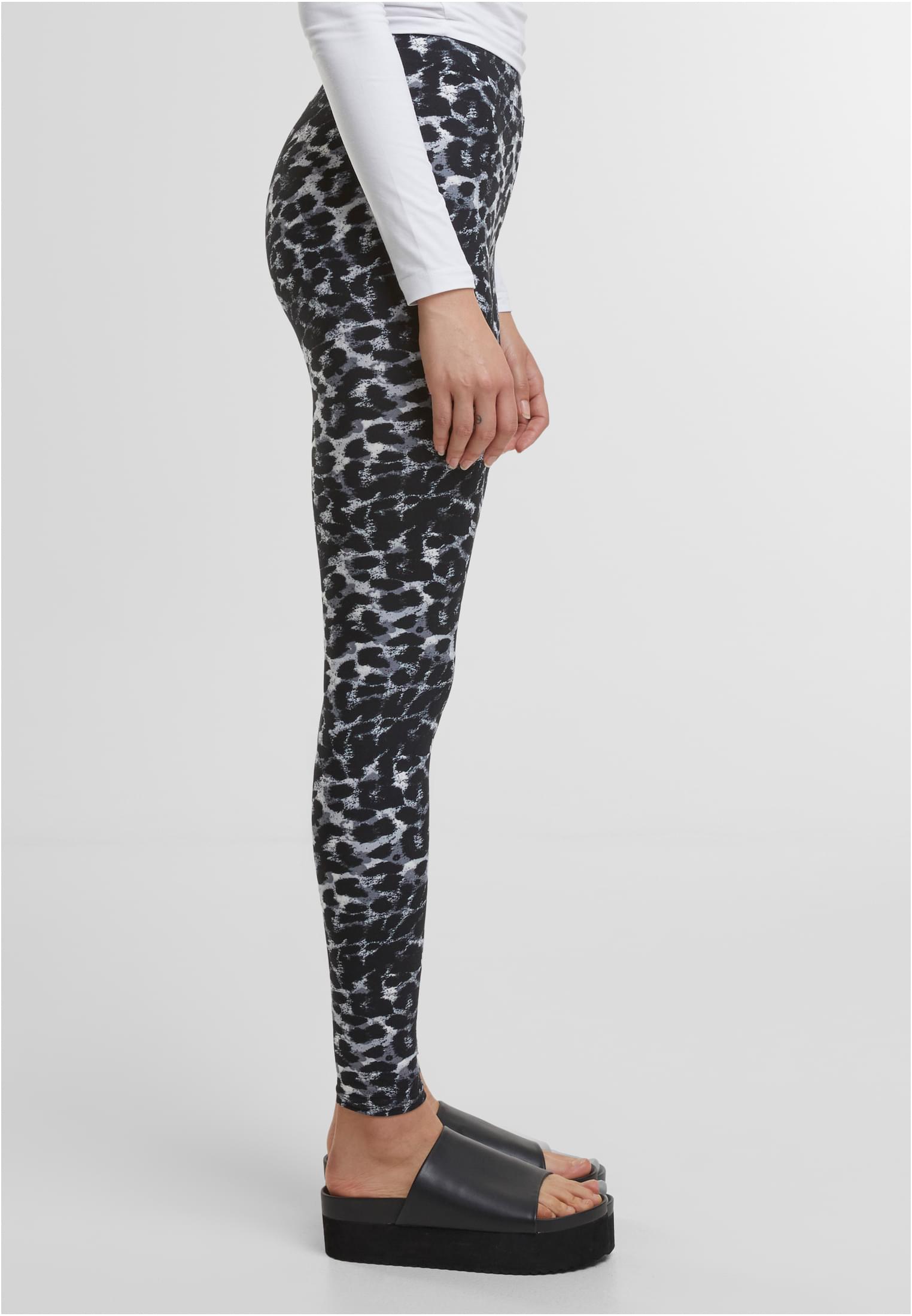 Ladies Soft AOP Leggings | blackleo