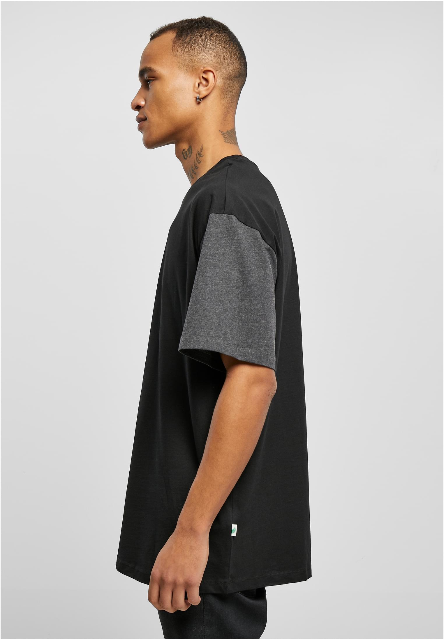 Organic Oversized Colorblock Tee | black