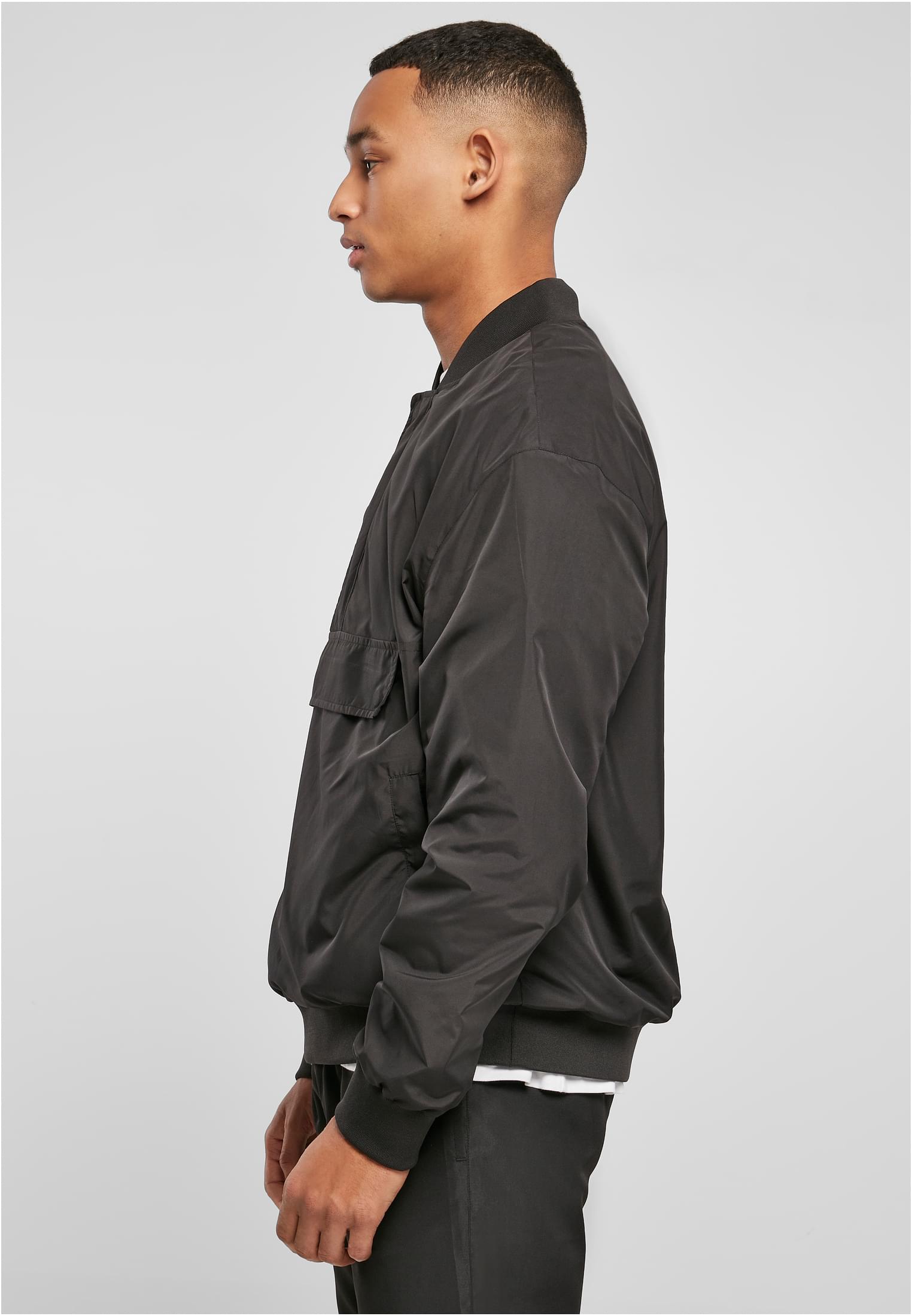 Pullover Bomber Jacket | black