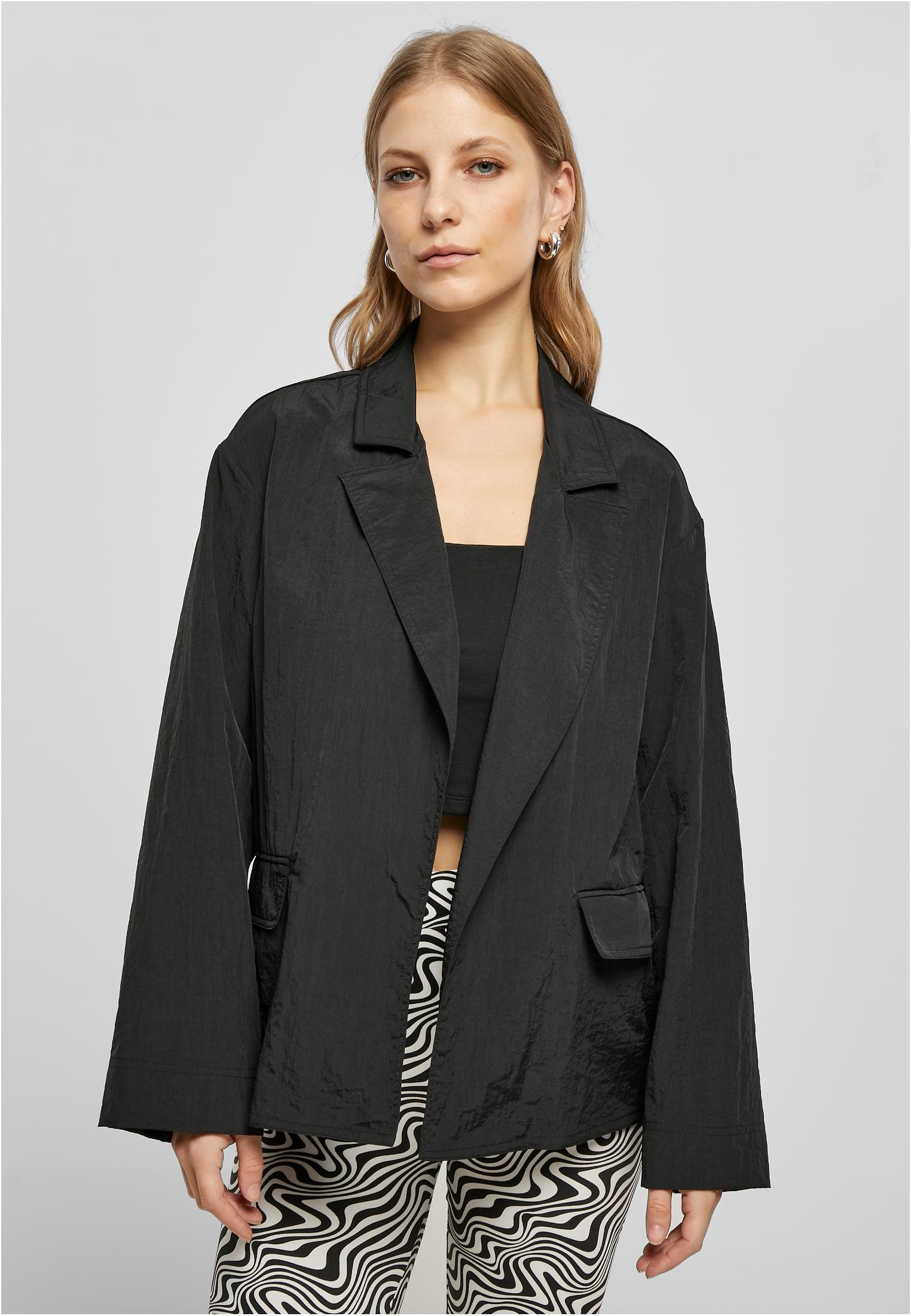 Ladies Oversized Crinkle Nylon Blazer | black