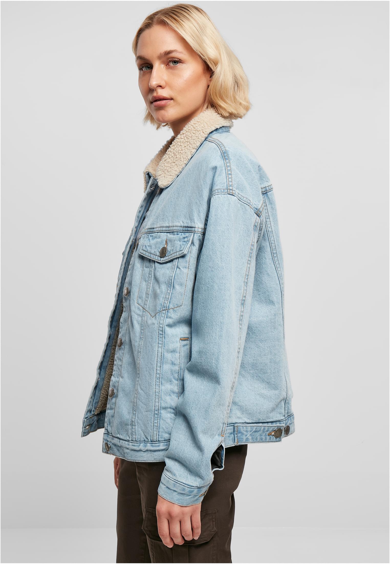 Ladies Oversized Sherpa Denim Jacket | clearblue bleached