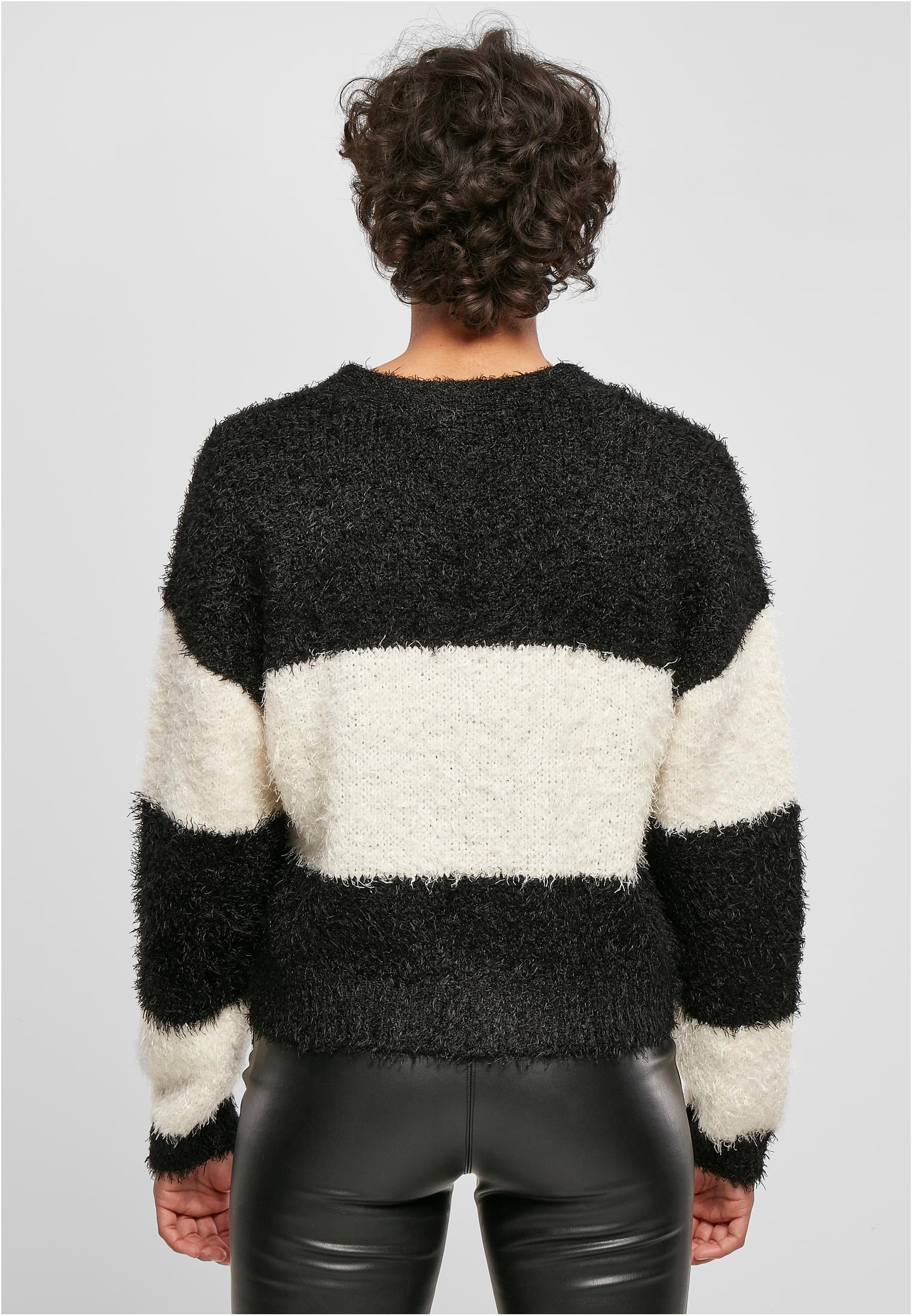 Ladies Short Oversized Feather Cardigan | black/whitesand