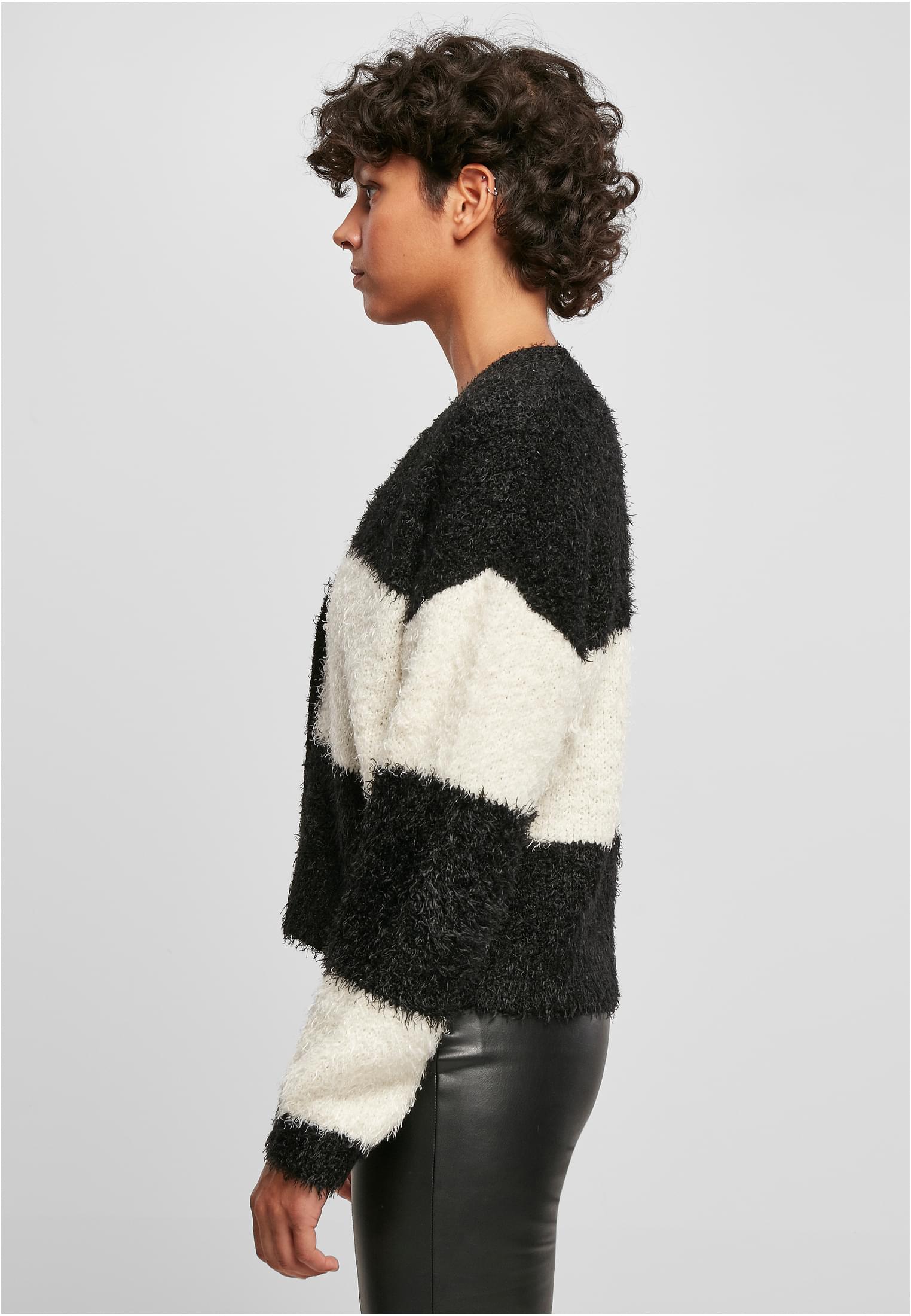 Ladies Short Oversized Feather Cardigan | black/whitesand