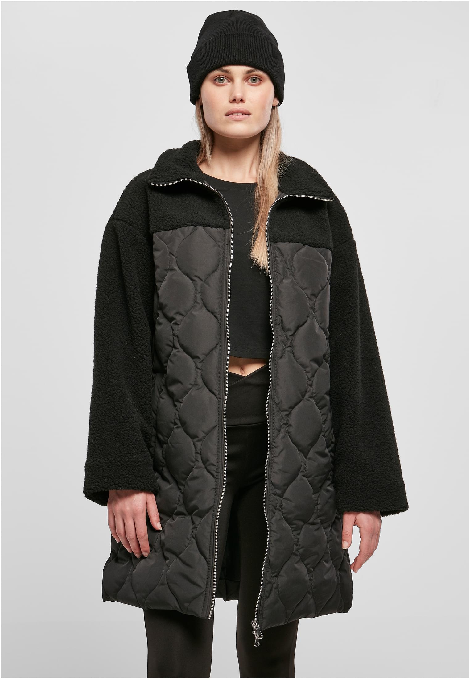 Ladies Oversized Sherpa Quilted Coat | black