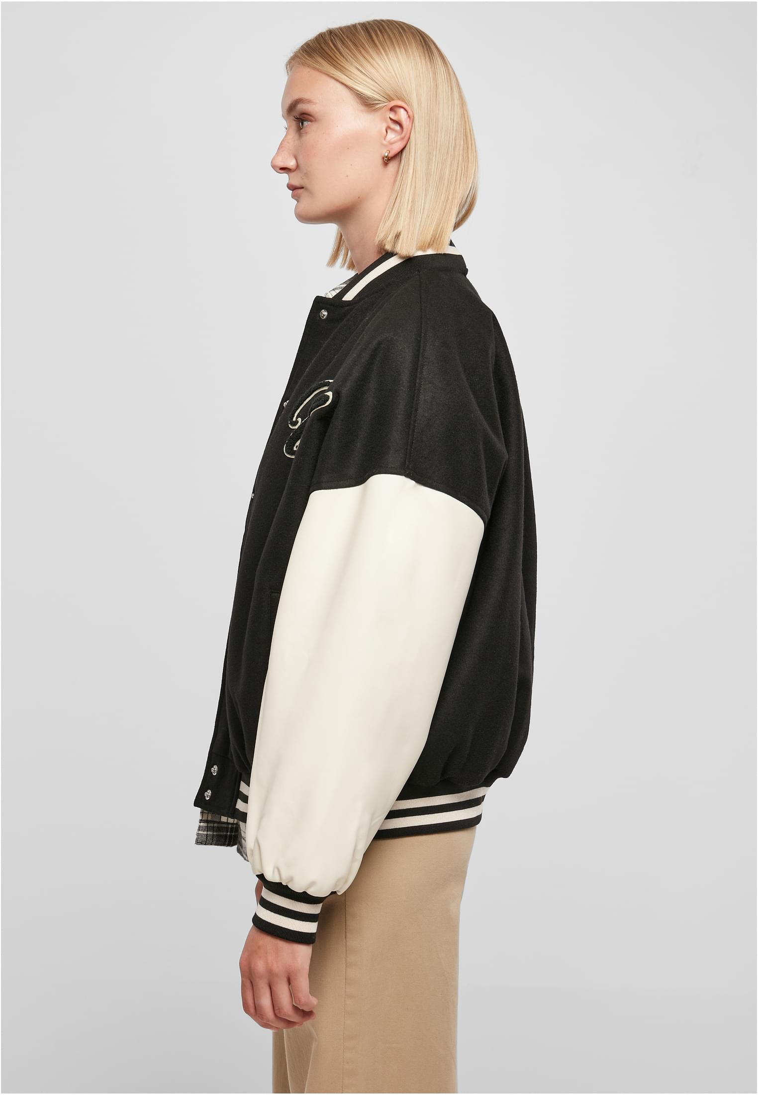 Ladies Oversized Big U College Jacket | black/palewhite