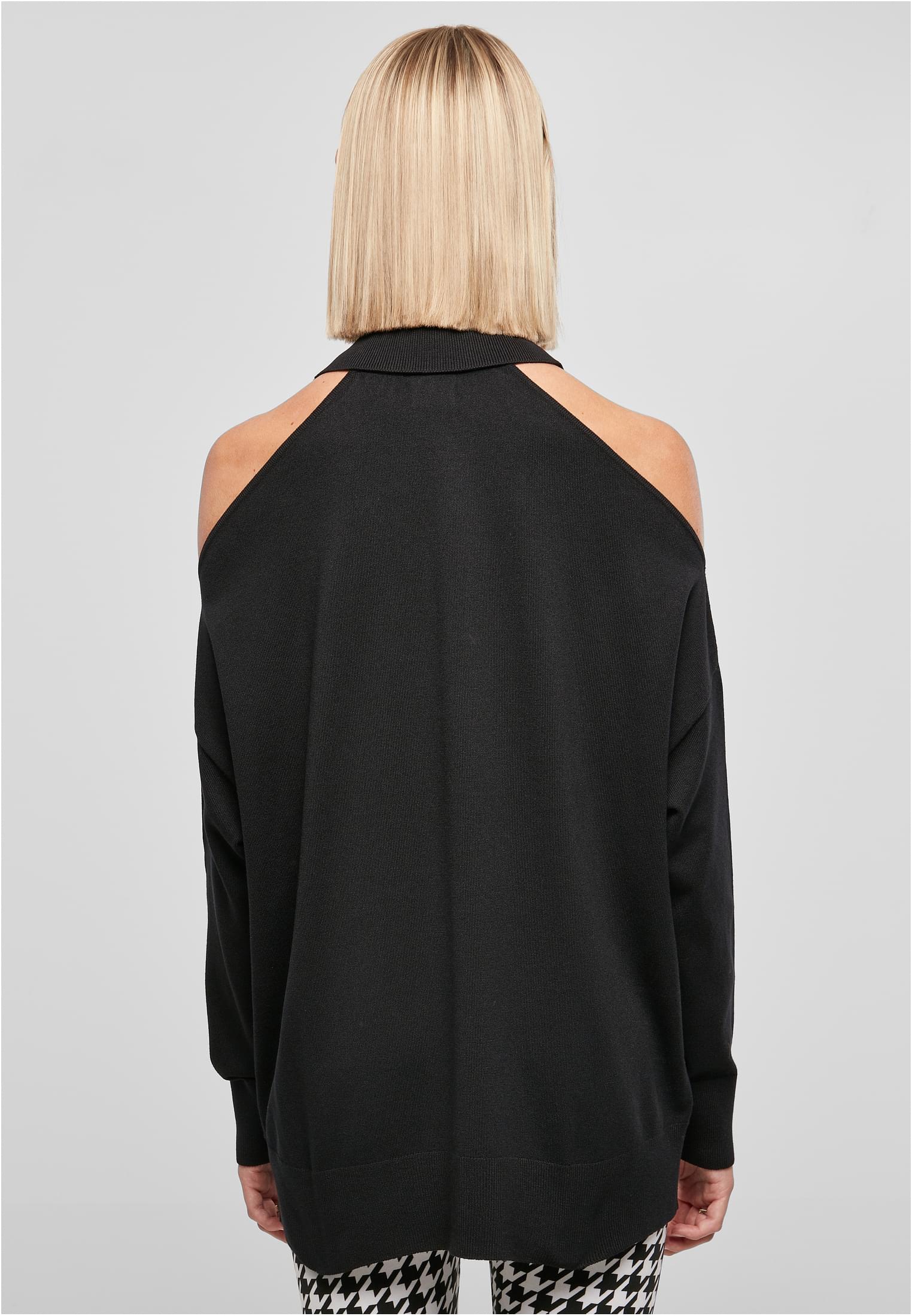 Ladies Cold Shoulder Turtelneck Sweater | black