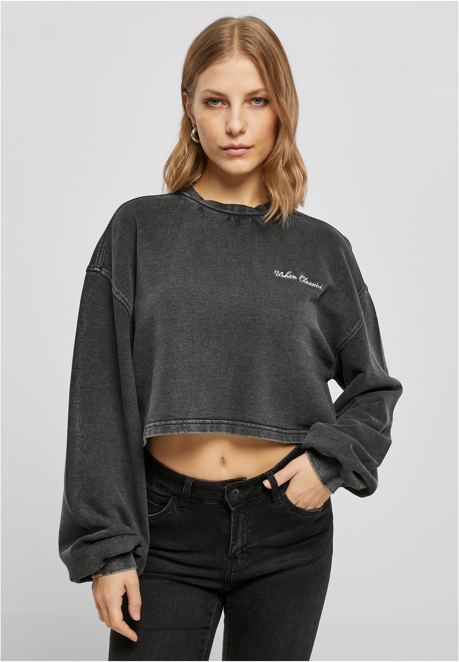 Ladies Cropped Small Embroidery Terry Crewneck | black