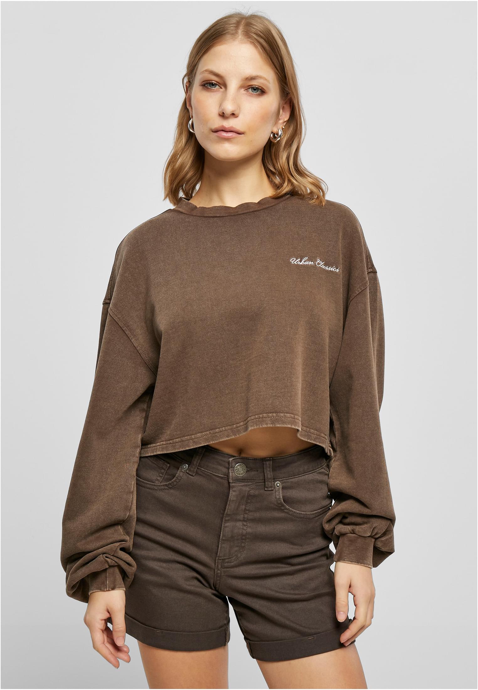 Ladies Cropped Small Embroidery Terry Crewneck | brown