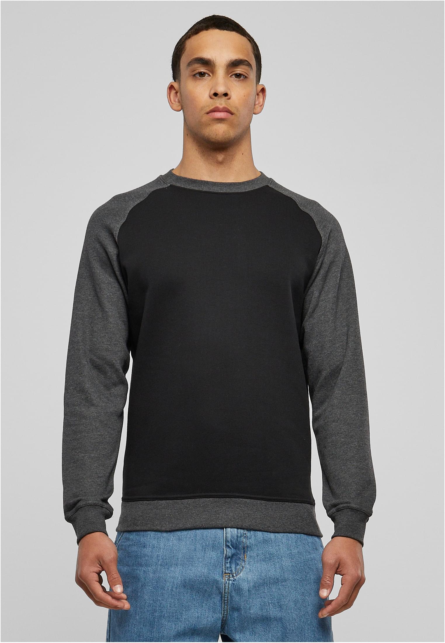 2-tone Raglan Crewneck | blk/cha