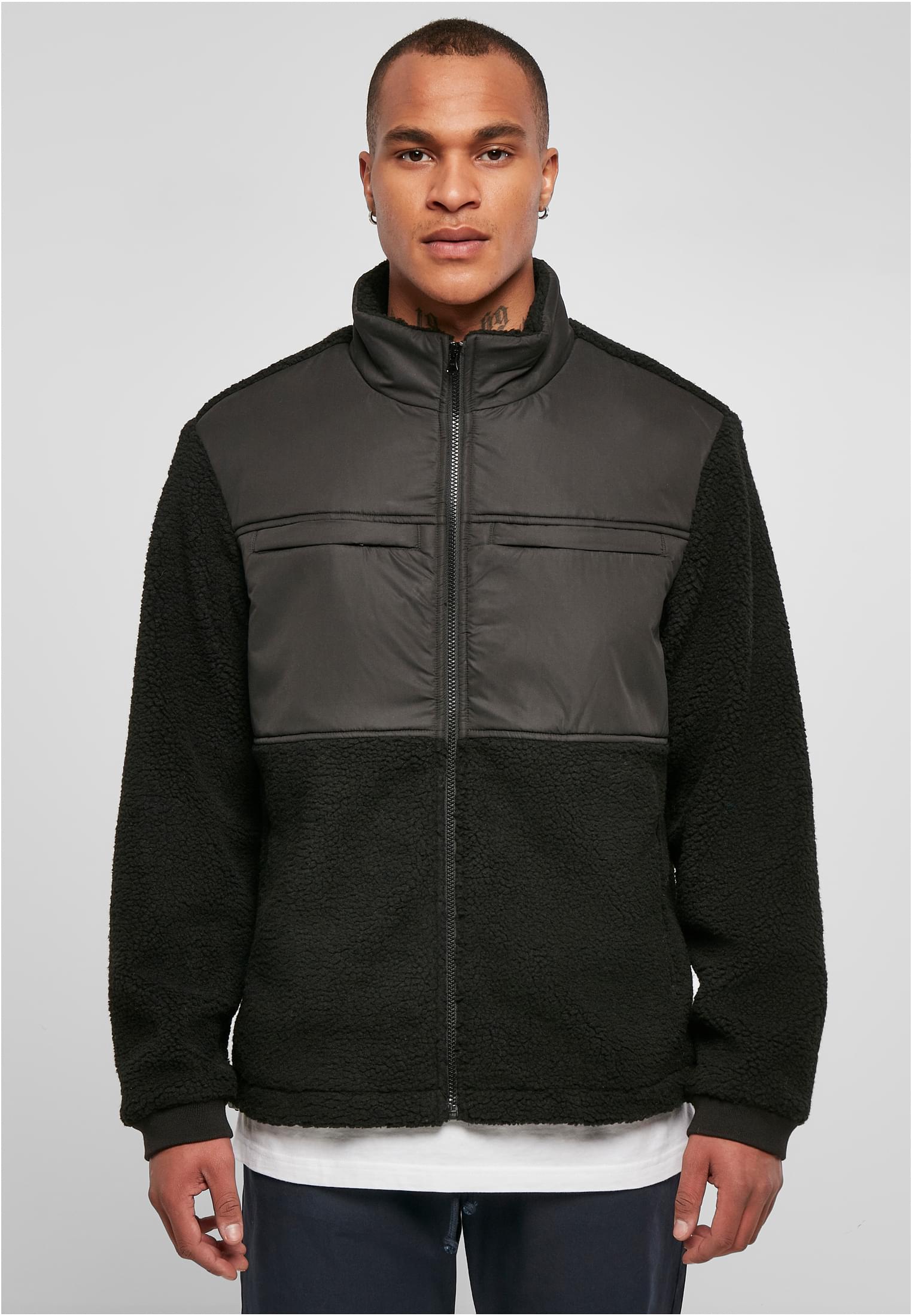 Patched Sherpa Jacket | black